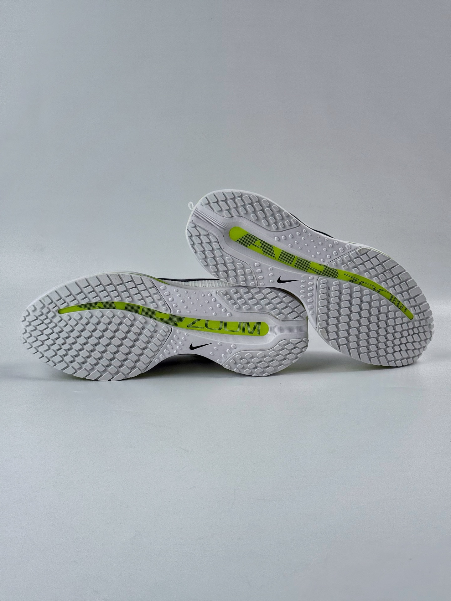 Nike Pegasus Premium 减震防滑耐磨透气 低帮跑步鞋 HQ2592-101-莆田鞋,莆田鞋货源,高仿鞋,高仿鞋货源,安福档口,莆田高仿鞋,莆田鞋批发,高仿鞋批发,莆田高仿运动鞋,高仿运动鞋,莆田运动鞋 Nike Pegasus Premium 减震防滑耐磨透气 低帮跑步鞋 HQ2592-101