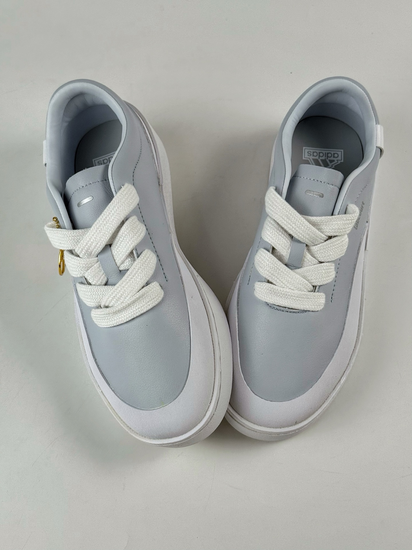 adidas LABCOURT 白蓝 IF1710-莆田鞋,莆田鞋货源,高仿鞋,高仿鞋货源,安福档口,莆田高仿鞋,莆田鞋批发,高仿鞋批发,莆田高仿运动鞋,高仿运动鞋,莆田运动鞋 adidas LABCOURT 白蓝 IF1710