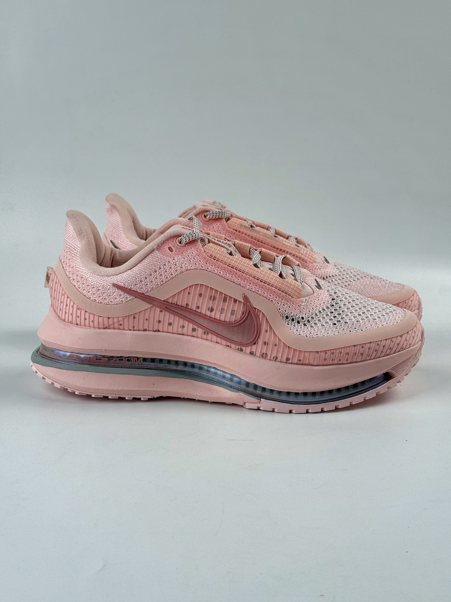 Nike Pegasus Premium 减震防滑耐磨透气 低帮跑步鞋 HQ2593-601-High Quatity Cheap Brand wholesale wholesaler seller Clothes Bags handbags Sneakers Top Fashion Clothing Shoes from China Factory Chinese suppliers best Quality Beautiful Price Nike Pegasus Premium 减震防滑耐磨透气 低帮跑步鞋 HQ2593-601