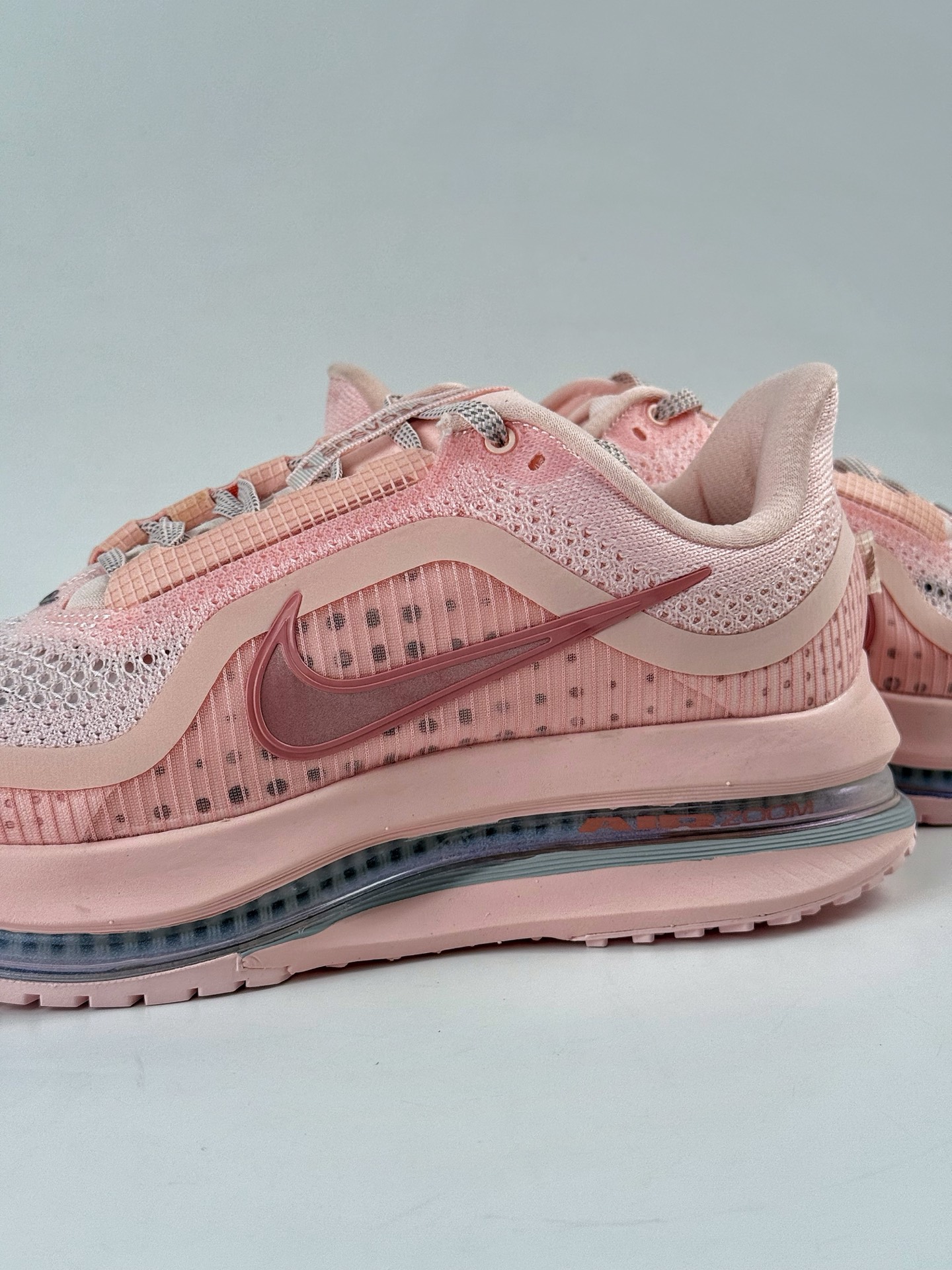 Nike Pegasus Premium 减震防滑耐磨透气 低帮跑步鞋 HQ2593-601-High Quatity Cheap Brand wholesale wholesaler seller Clothes Bags handbags Sneakers Top Fashion Clothing Shoes from China Factory Chinese suppliers best Quality Beautiful Price Nike Pegasus Premium 减震防滑耐磨透气 低帮跑步鞋 HQ2593-601