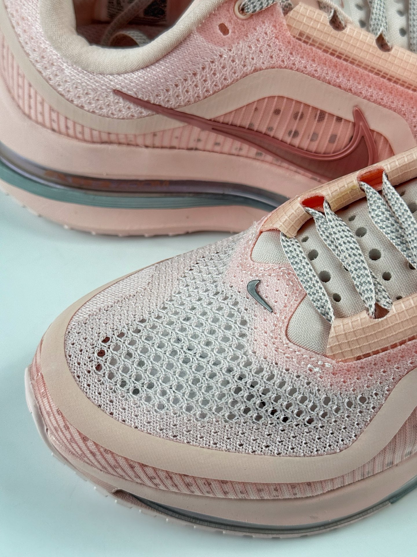 Nike Pegasus Premium 减震防滑耐磨透气 低帮跑步鞋 HQ2593-601-High Quatity Cheap Brand wholesale wholesaler seller Clothes Bags handbags Sneakers Top Fashion Clothing Shoes from China Factory Chinese suppliers best Quality Beautiful Price Nike Pegasus Premium 减震防滑耐磨透气 低帮跑步鞋 HQ2593-601