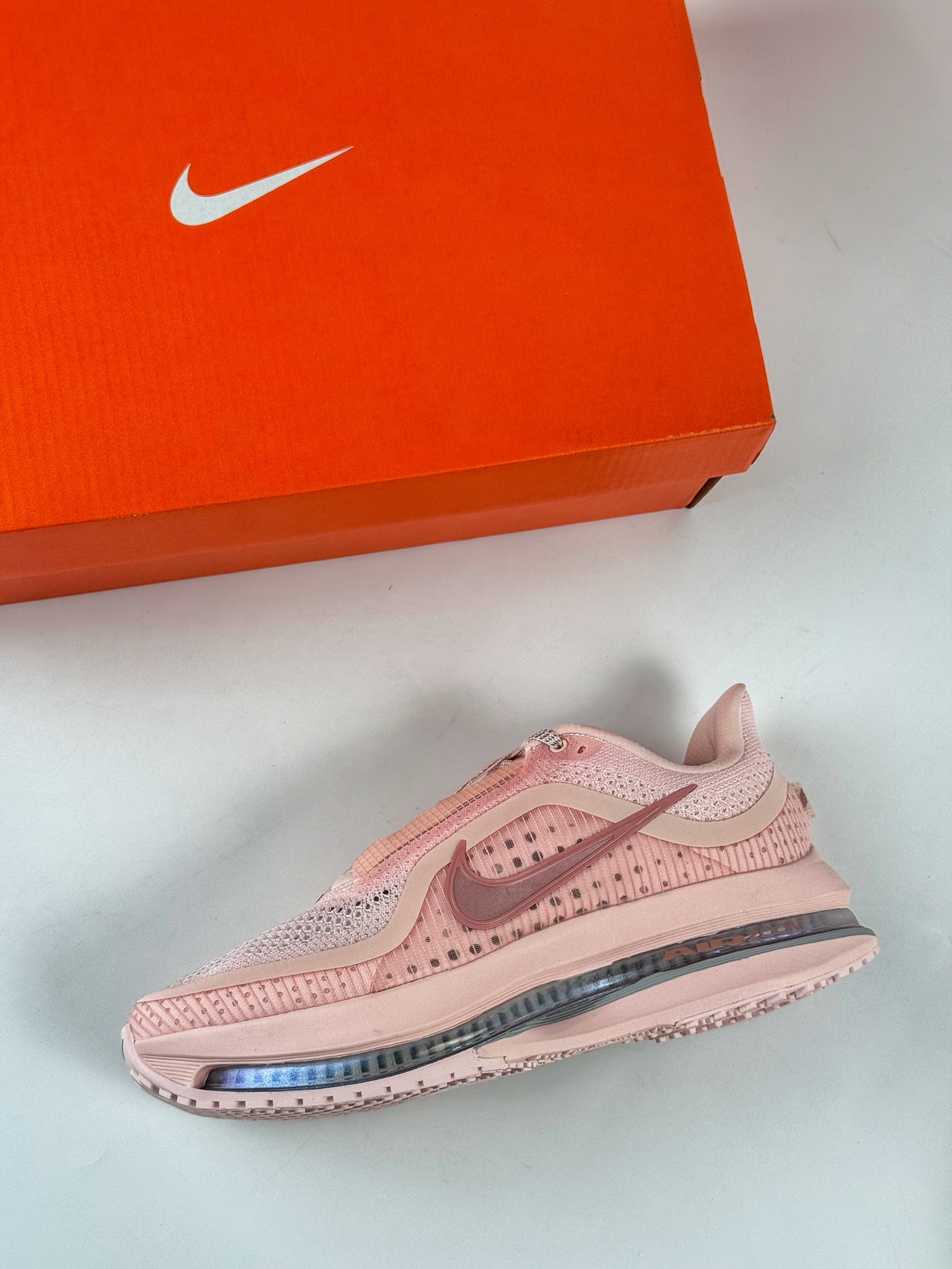 Nike Pegasus Premium 减震防滑耐磨透气 低帮跑步鞋 HQ2593-601-High Quatity Cheap Brand wholesale wholesaler seller Clothes Bags handbags Sneakers Top Fashion Clothing Shoes from China Factory Chinese suppliers best Quality Beautiful Price Nike Pegasus Premium 减震防滑耐磨透气 低帮跑步鞋 HQ2593-601