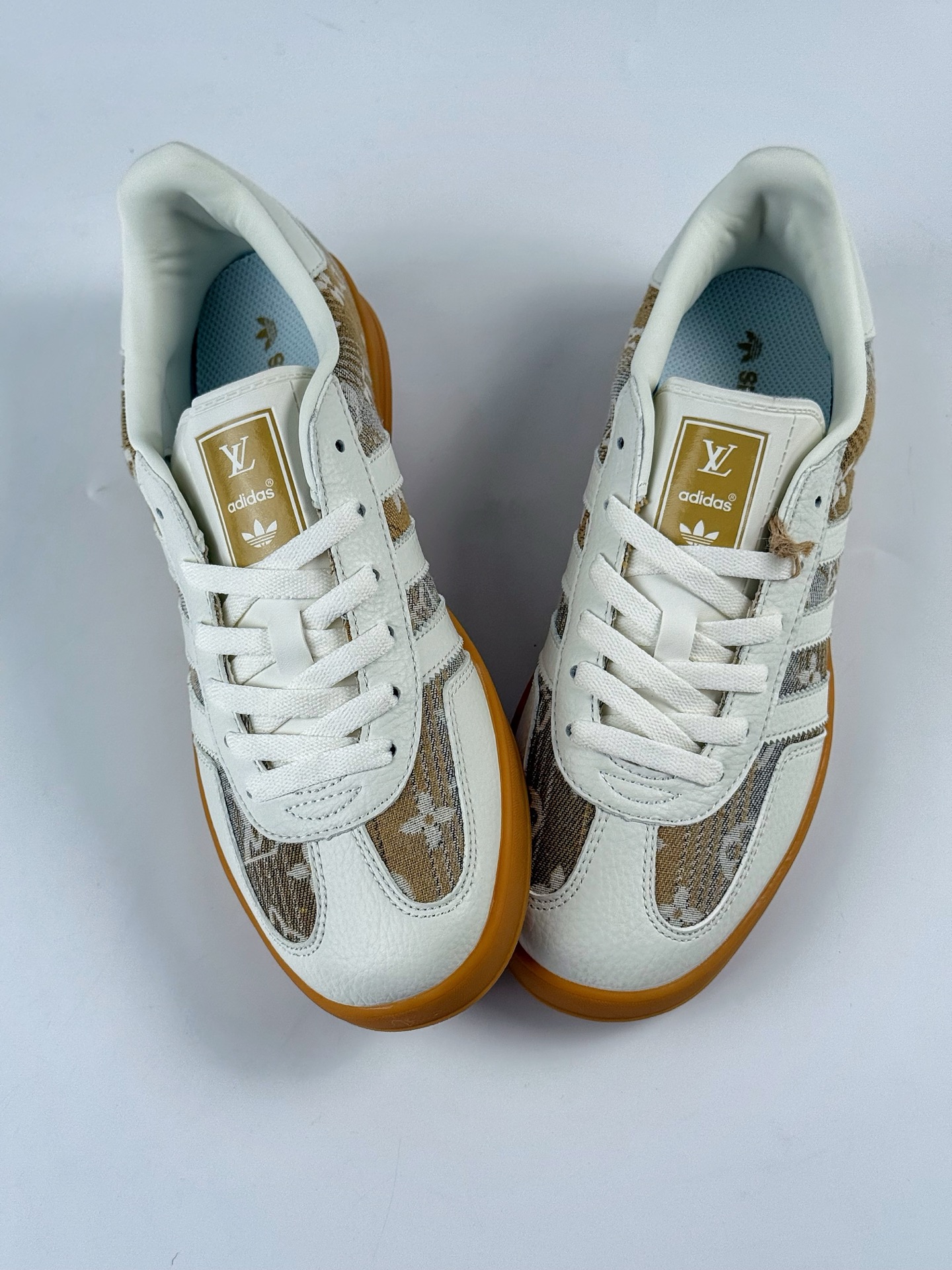 Adidas三叶草SAMBA x Louis Vuitton 白黄 休闲板鞋 SC9207-729-High Quatity Cheap Brand wholesale wholesaler seller Clothes Bags handbags Sneakers Top Fashion Clothing Shoes from China Factory Chinese suppliers best Quality Beautiful Price Adidas三叶草SAMBA x Louis Vuitton 白黄 休闲板鞋 SC9207-729