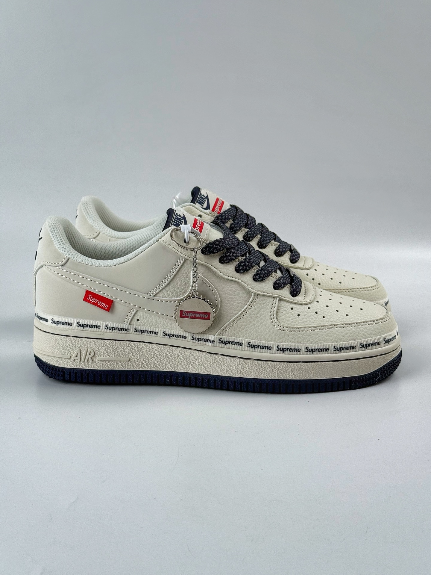 Nike Air Force 1 Low 07 x superme 米白满天星 XX3168-203-High Quatity Cheap Brand wholesale wholesaler seller Clothes Bags handbags Sneakers Top Fashion Clothing Shoes from China Factory Chinese suppliers best Quality Beautiful Price Nike Air Force 1 Low 07 x superme 米白满天星 XX3168-203