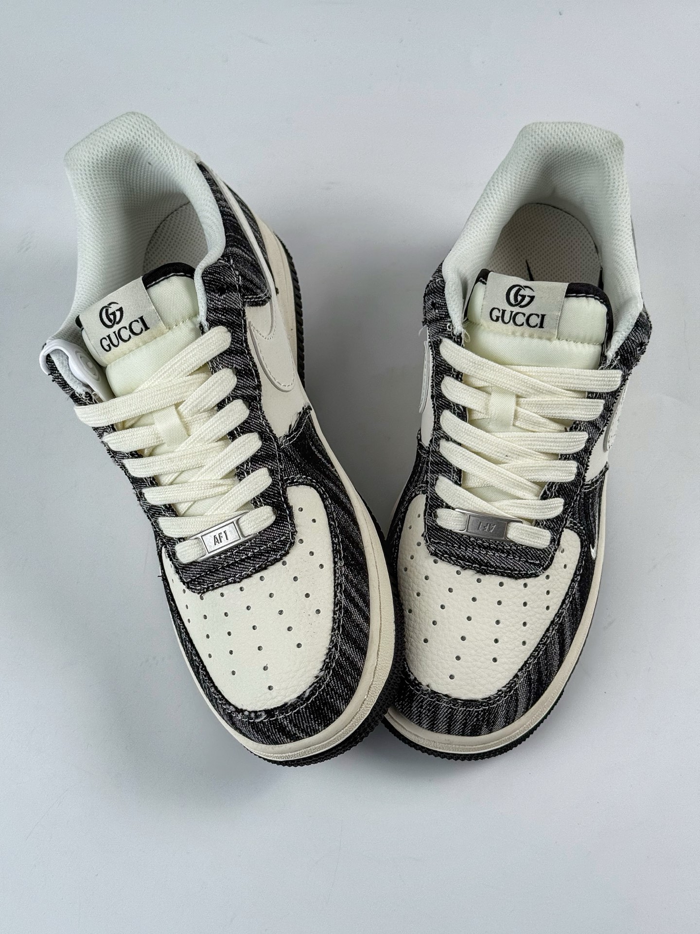 Nike SB Dunk Low x GUCCI 黑白小勾 HS8068-011-High Quatity Cheap Brand wholesale wholesaler seller Clothes Bags handbags Sneakers Top Fashion Clothing Shoes from China Factory Chinese suppliers best Quality Beautiful Price Nike SB Dunk Low x GUCCI 黑白小勾 HS8068-011