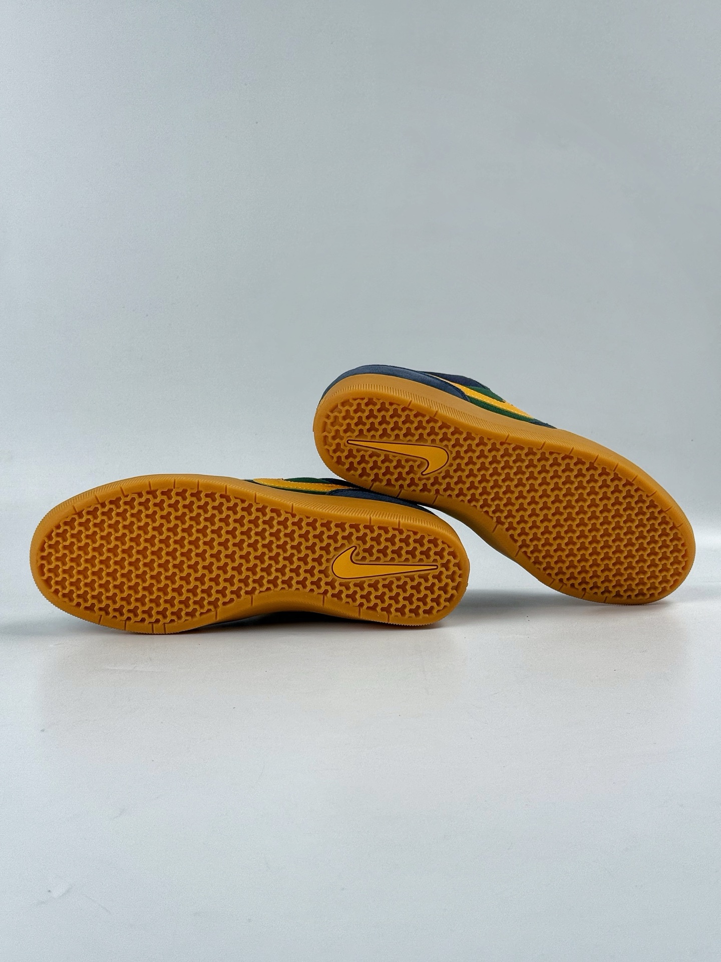 耐克Nike SB Force 58 纯原版本 硫化杯底 传统篮球风格 DV5477-402-High Quatity Cheap Brand wholesale wholesaler seller Clothes Bags handbags Sneakers Top Fashion Clothing Shoes from China Factory Chinese suppliers best Quality Beautiful Price 耐克Nike SB Force 58 纯原版本 硫化杯底 传统篮球风格 DV5477-402