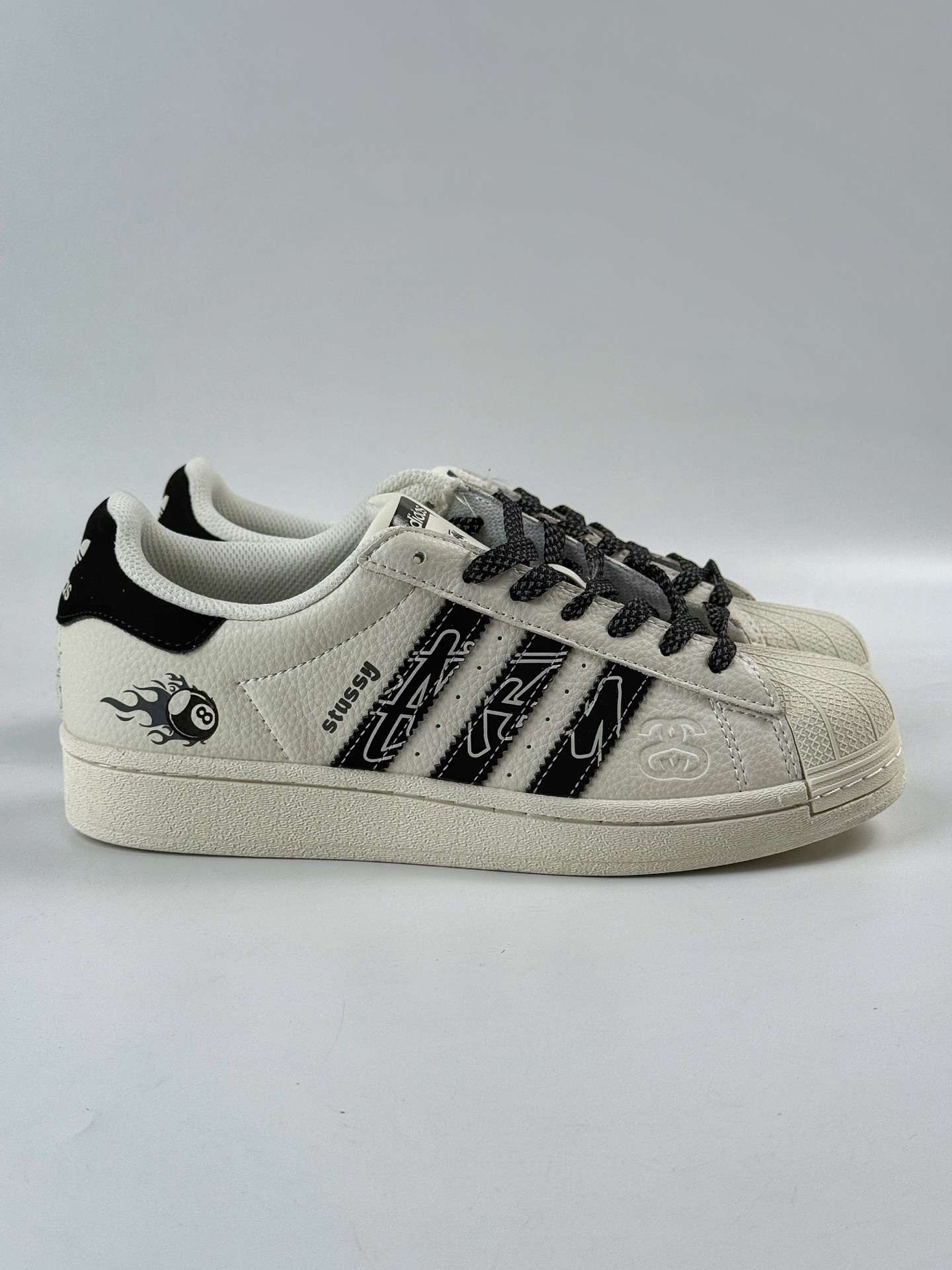AD Originals Superstar x Stussy 白黑满天星 AD8015