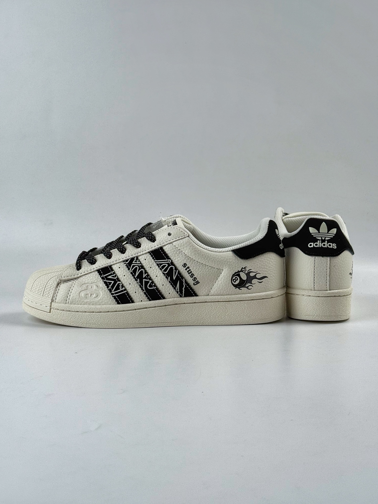 AD Originals Superstar x Stussy 白黑满天星 AD8015