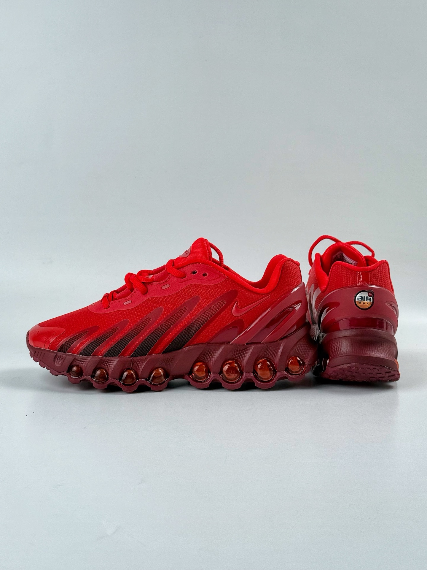 Nike Air Max DN8 复古减震气垫跑鞋 经典重温 HF5509-002