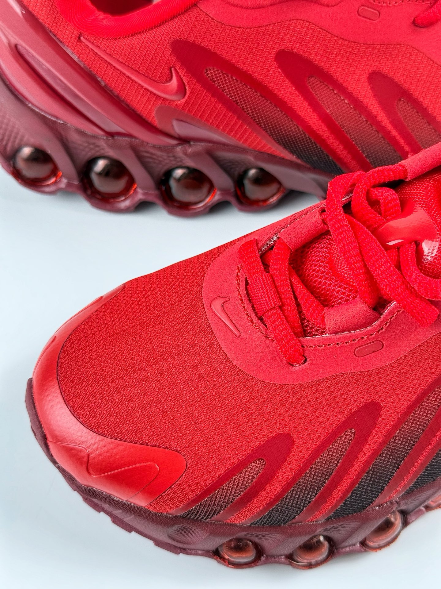 Nike Air Max DN8 复古减震气垫跑鞋 经典重温 HF5509-002