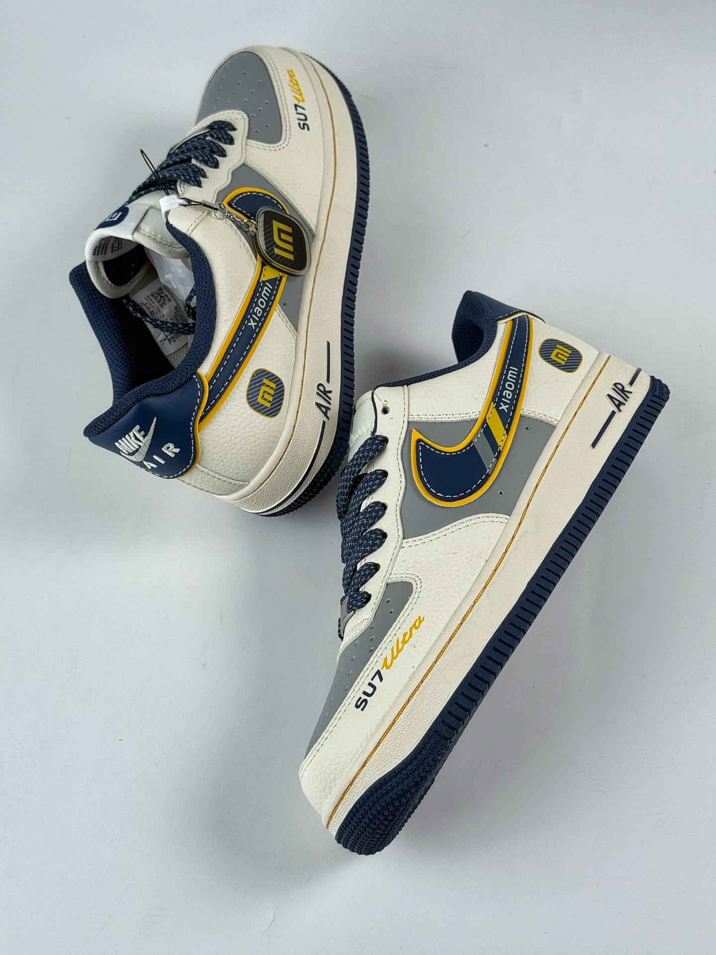 Nike Air Force 1 Low 07 x SU7 Ultra 白灰黑满天星 XX3168-213