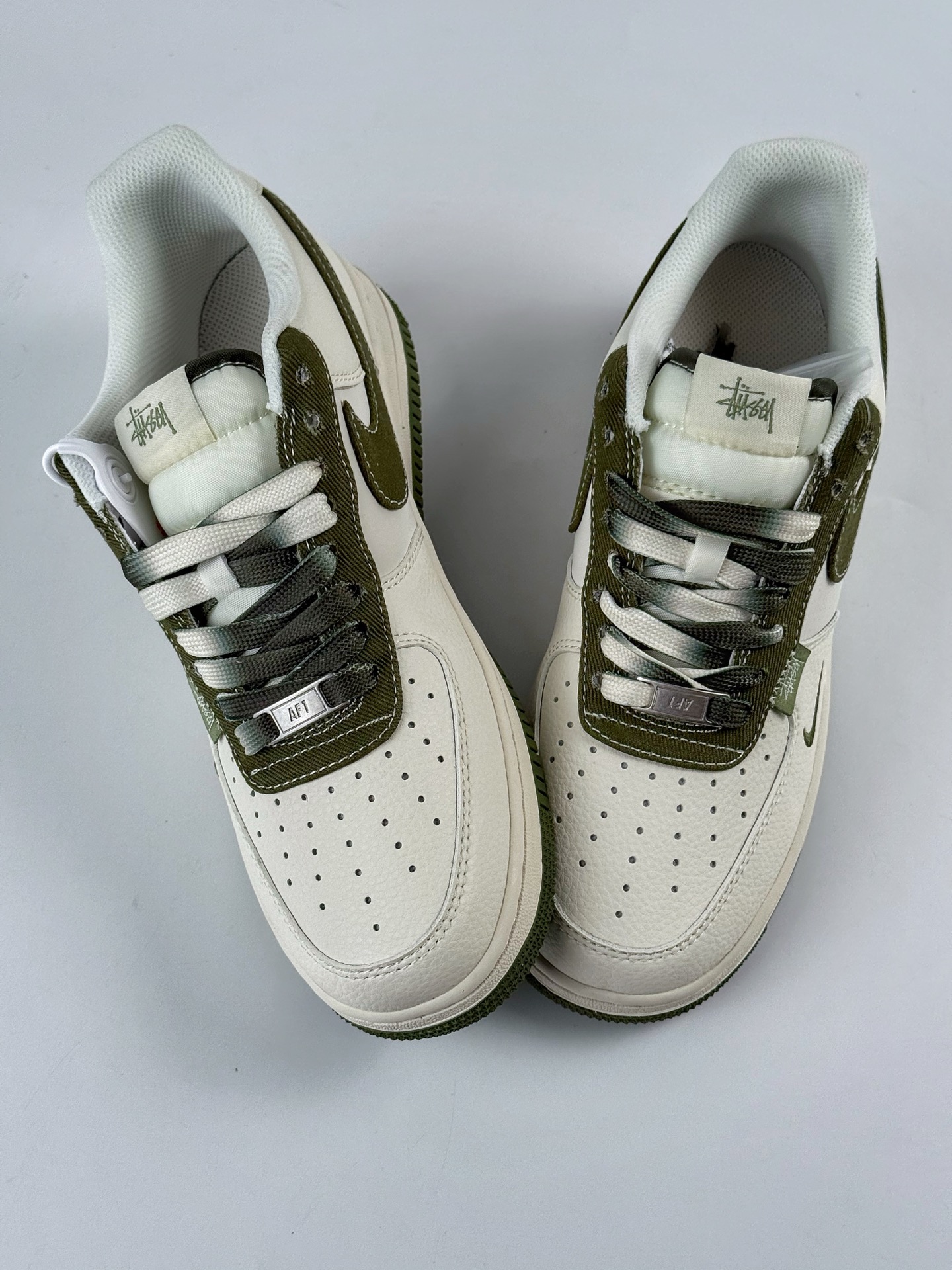 Nike Air Force 1 Low 07 x Stussy 白绿小勾 HS8068-014