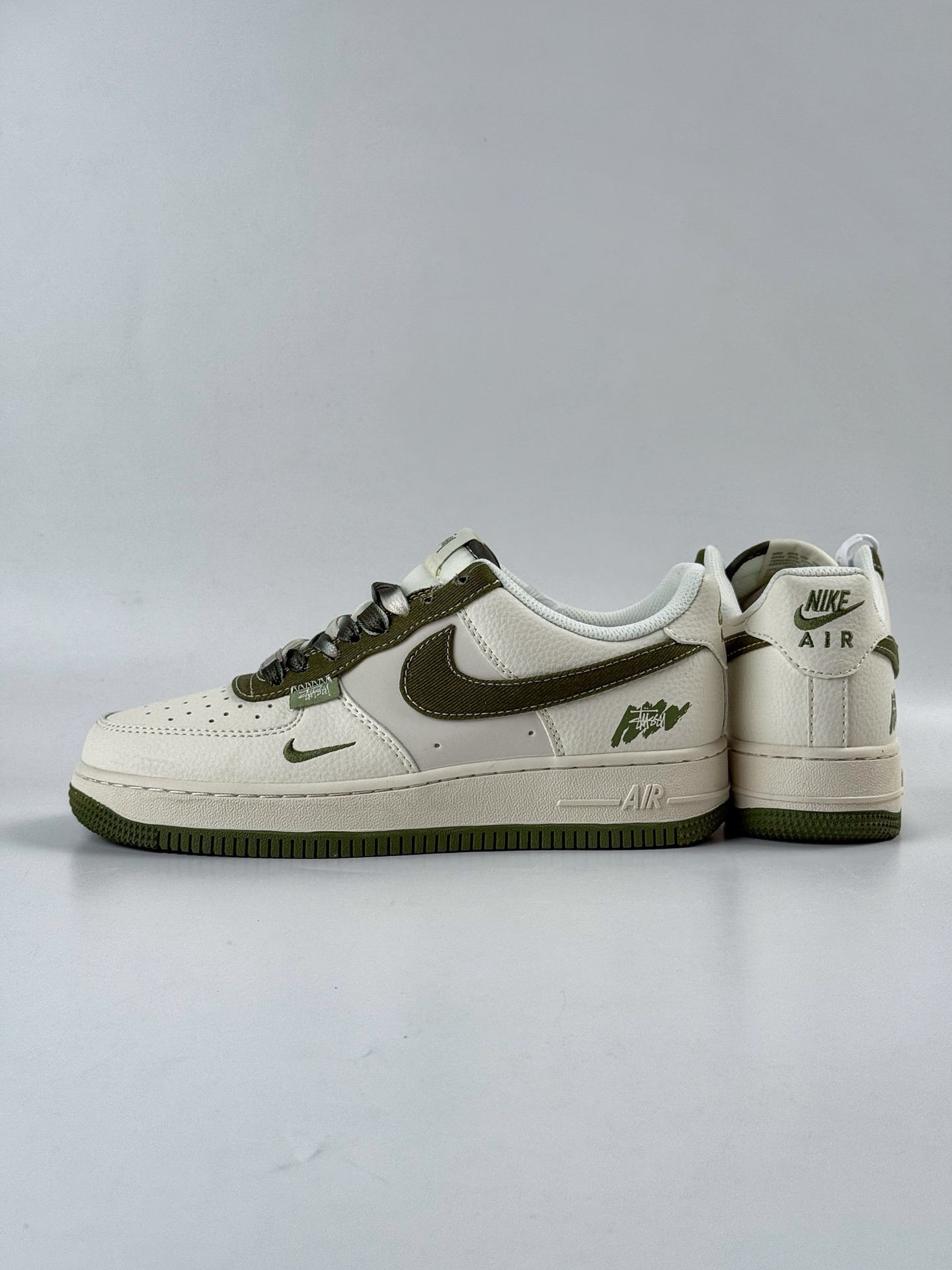 Nike Air Force 1 Low 07 x Stussy 白绿小勾 HS8068-014
