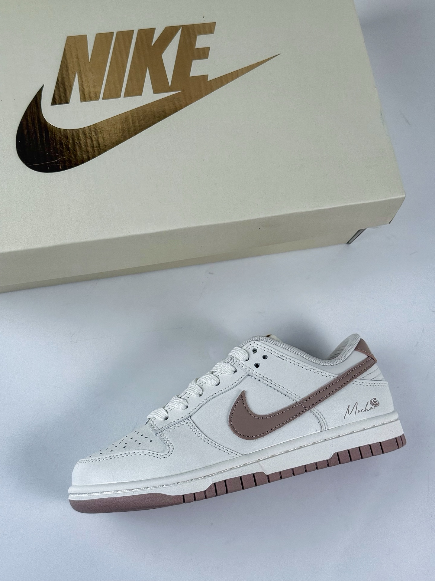 NIKE SB Dunk Low x Just Do It 白粉 WG0212014