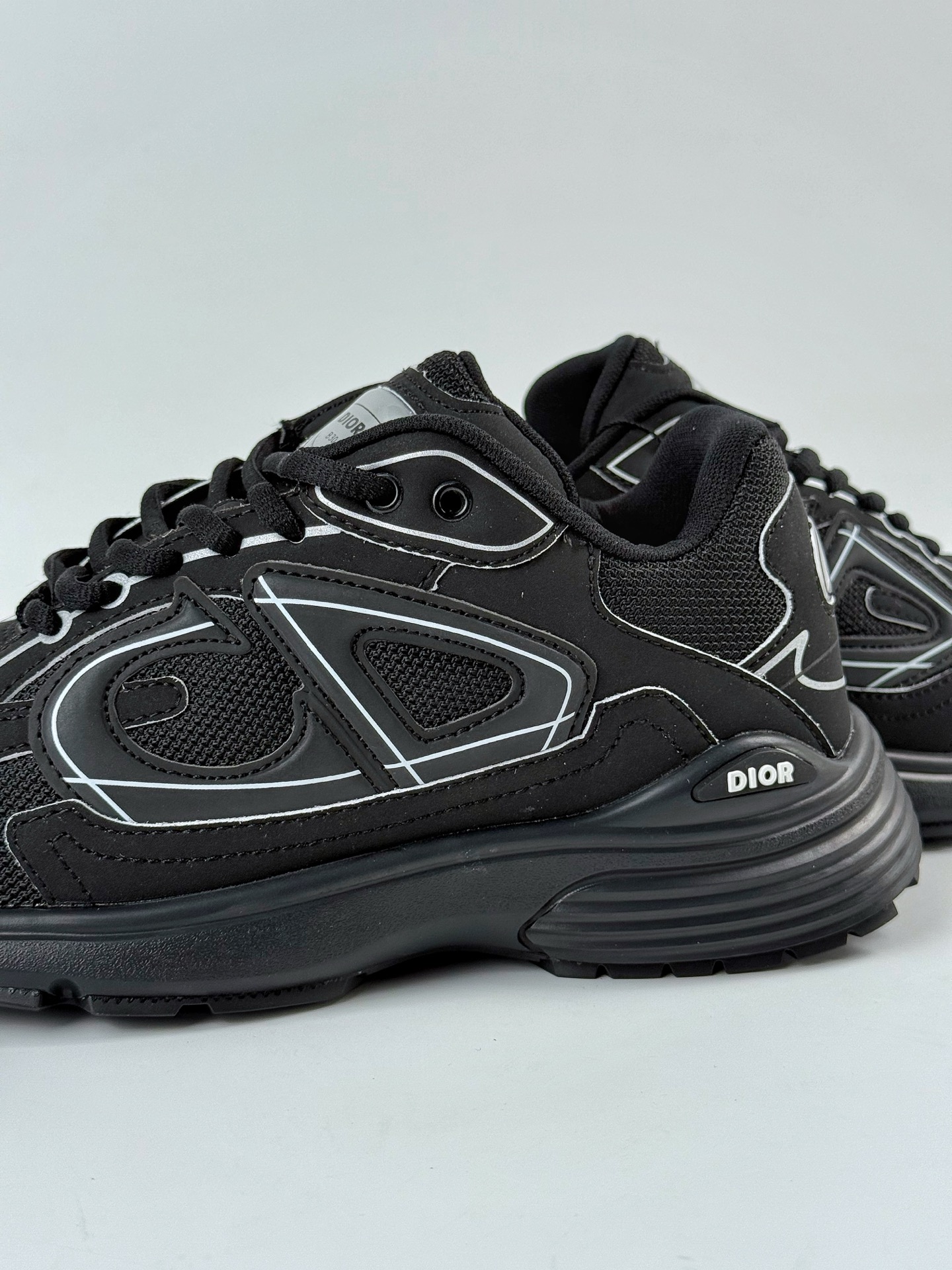 Dior 迪奥 B30 CD鞋 版本