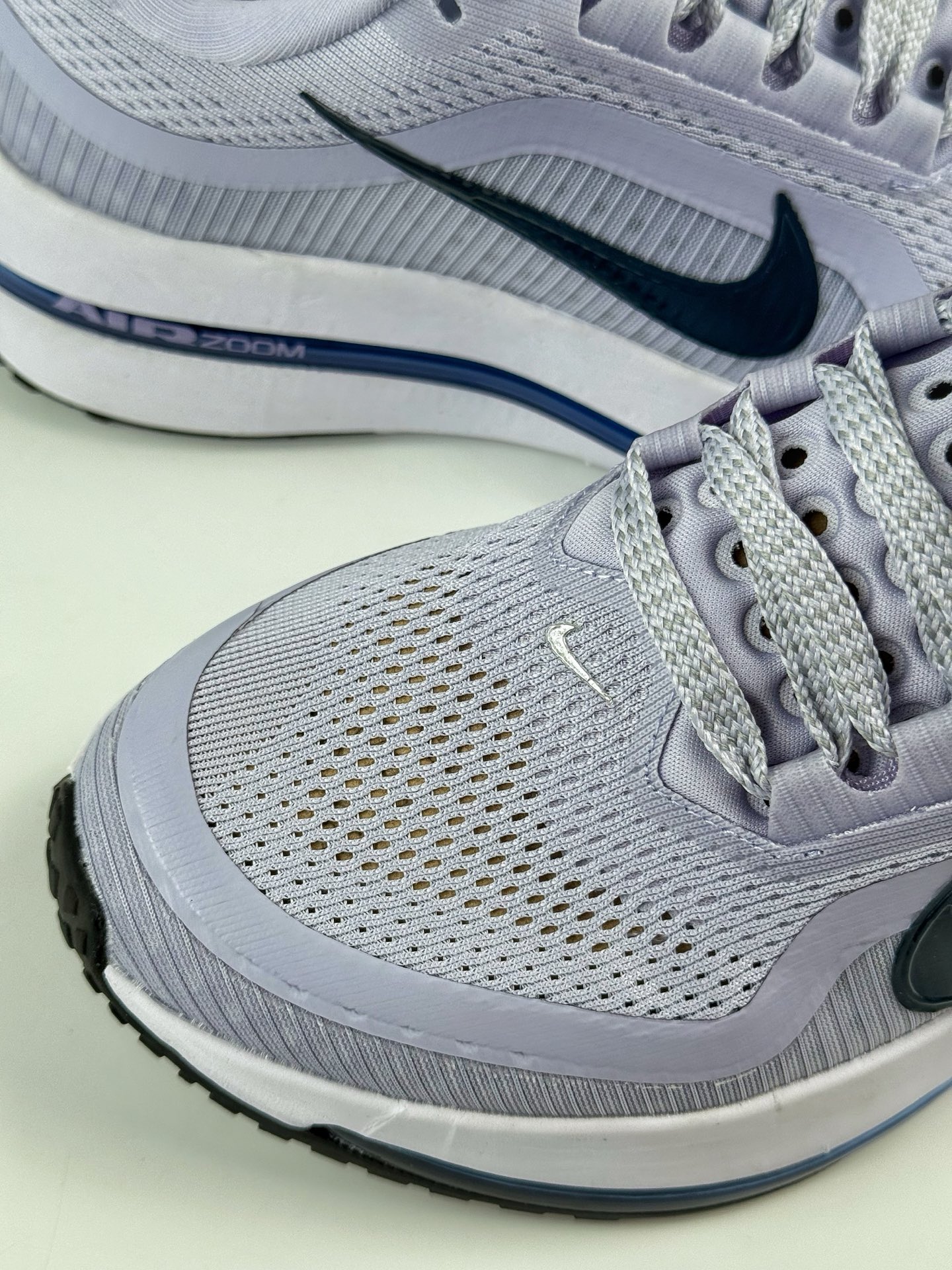 Nike Pegasus Premium 减震防滑耐磨透气 低帮跑步鞋 HQ2593-004