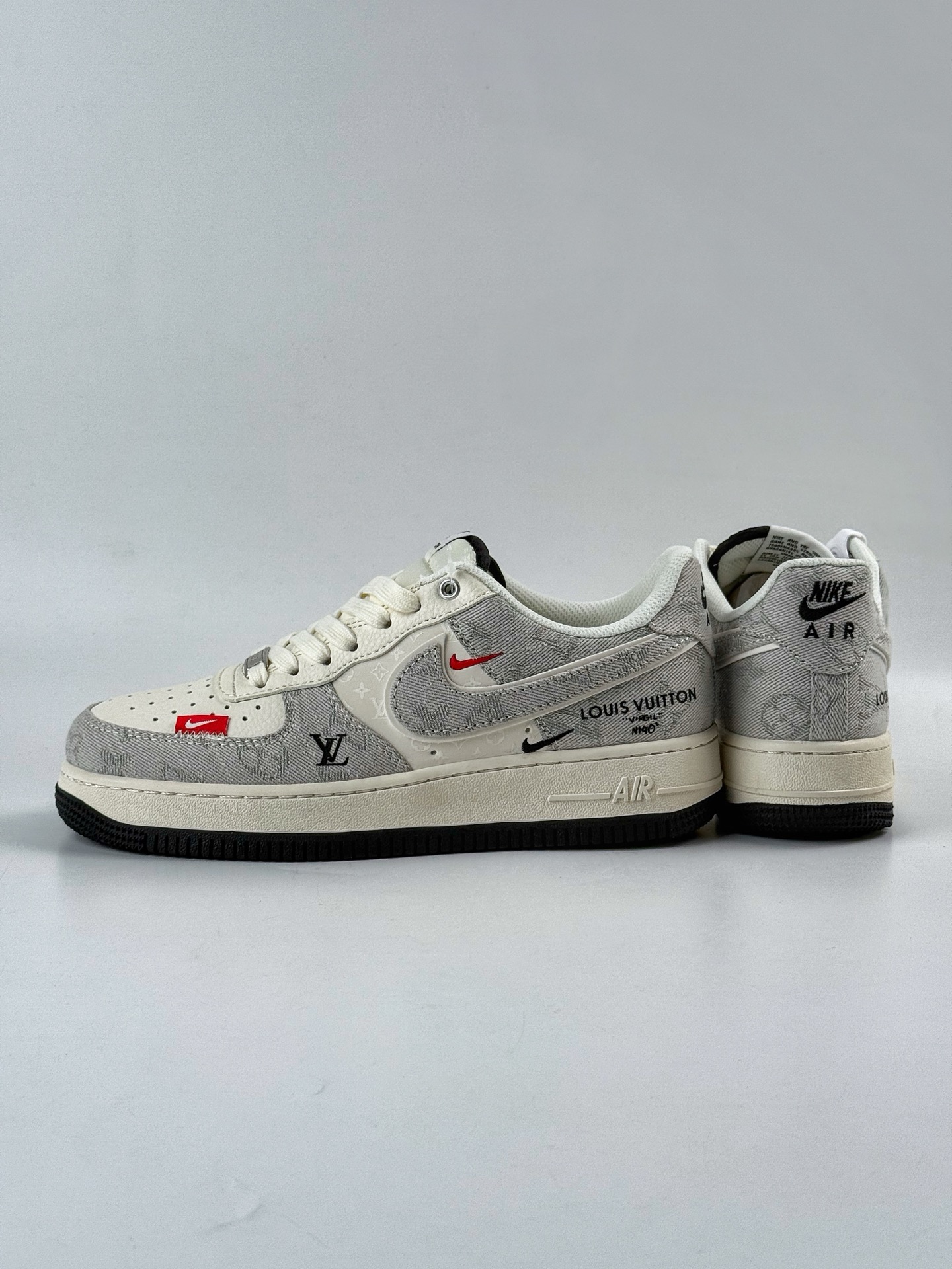 Nike Air Force 1 Low 07 x Louis Vuitton 灰白双小勾 YX5066-343