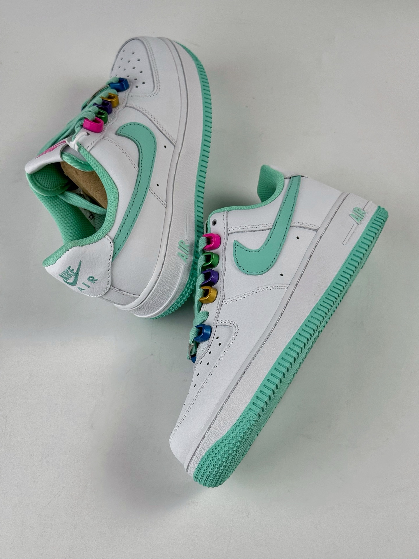 Nike Air Force 1 Low 07 白绿 DH7561-107-莆田鞋,莆田鞋货源,高仿鞋,高仿鞋货源,安福档口,莆田高仿鞋,莆田鞋批发,高仿鞋批发,莆田高仿运动鞋,高仿运动鞋,莆田运动鞋 Nike Air Force 1 Low 07 白绿 DH7561-107