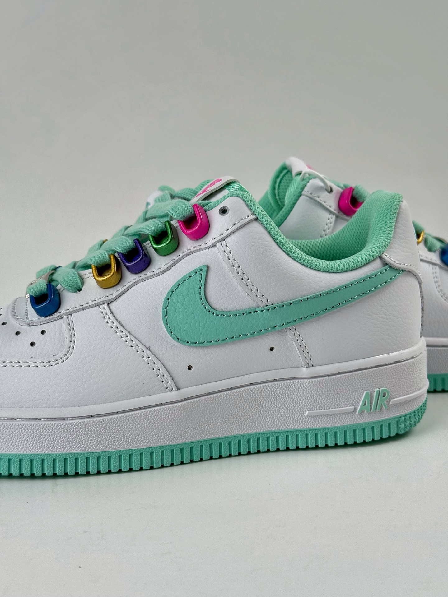 Nike Air Force 1 Low 07 白绿 DH7561-107-莆田鞋,莆田鞋货源,高仿鞋,高仿鞋货源,安福档口,莆田高仿鞋,莆田鞋批发,高仿鞋批发,莆田高仿运动鞋,高仿运动鞋,莆田运动鞋 Nike Air Force 1 Low 07 白绿 DH7561-107