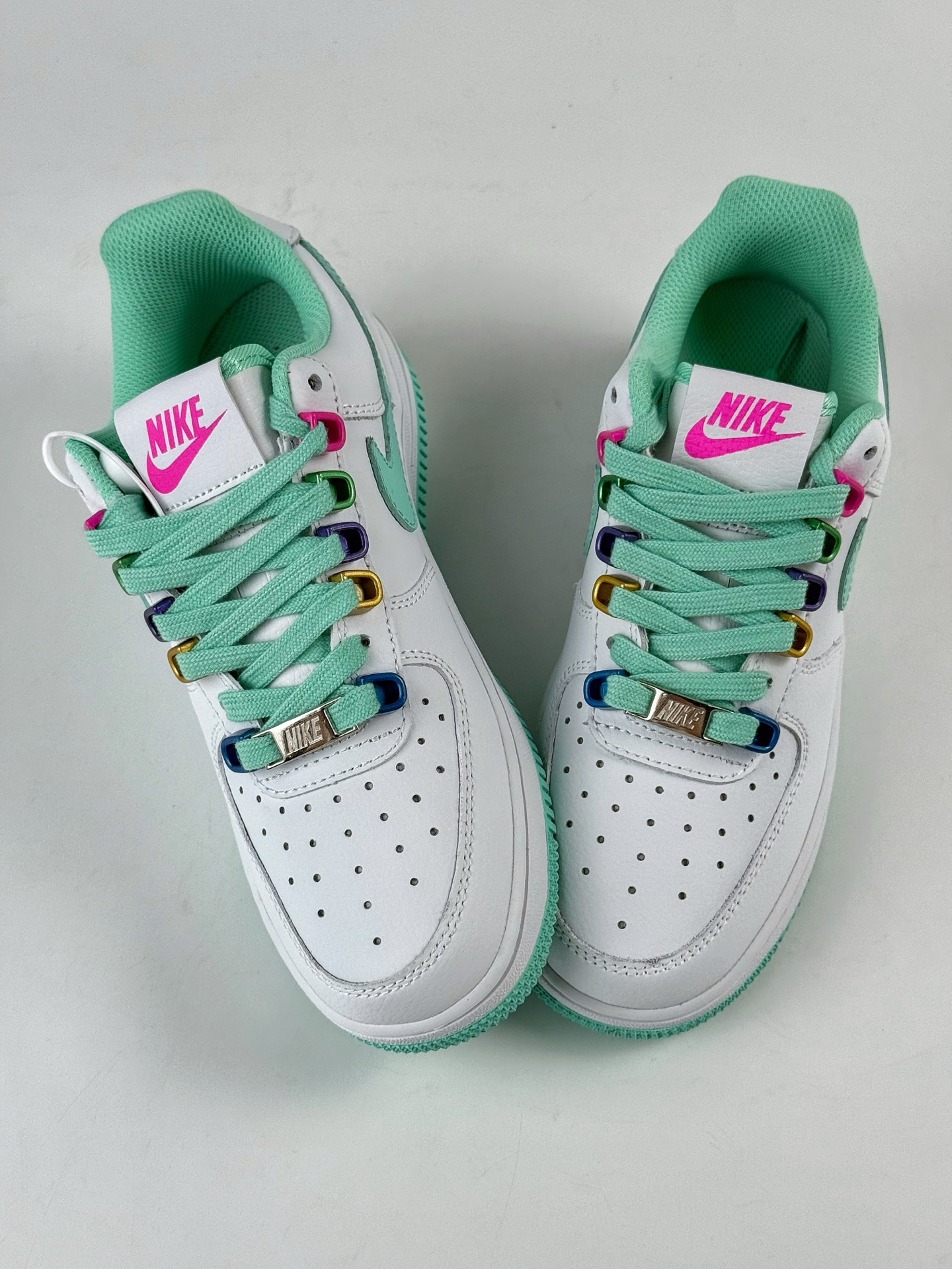 Nike Air Force 1 Low 07 白绿 DH7561-107-莆田鞋,莆田鞋货源,高仿鞋,高仿鞋货源,安福档口,莆田高仿鞋,莆田鞋批发,高仿鞋批发,莆田高仿运动鞋,高仿运动鞋,莆田运动鞋 Nike Air Force 1 Low 07 白绿 DH7561-107