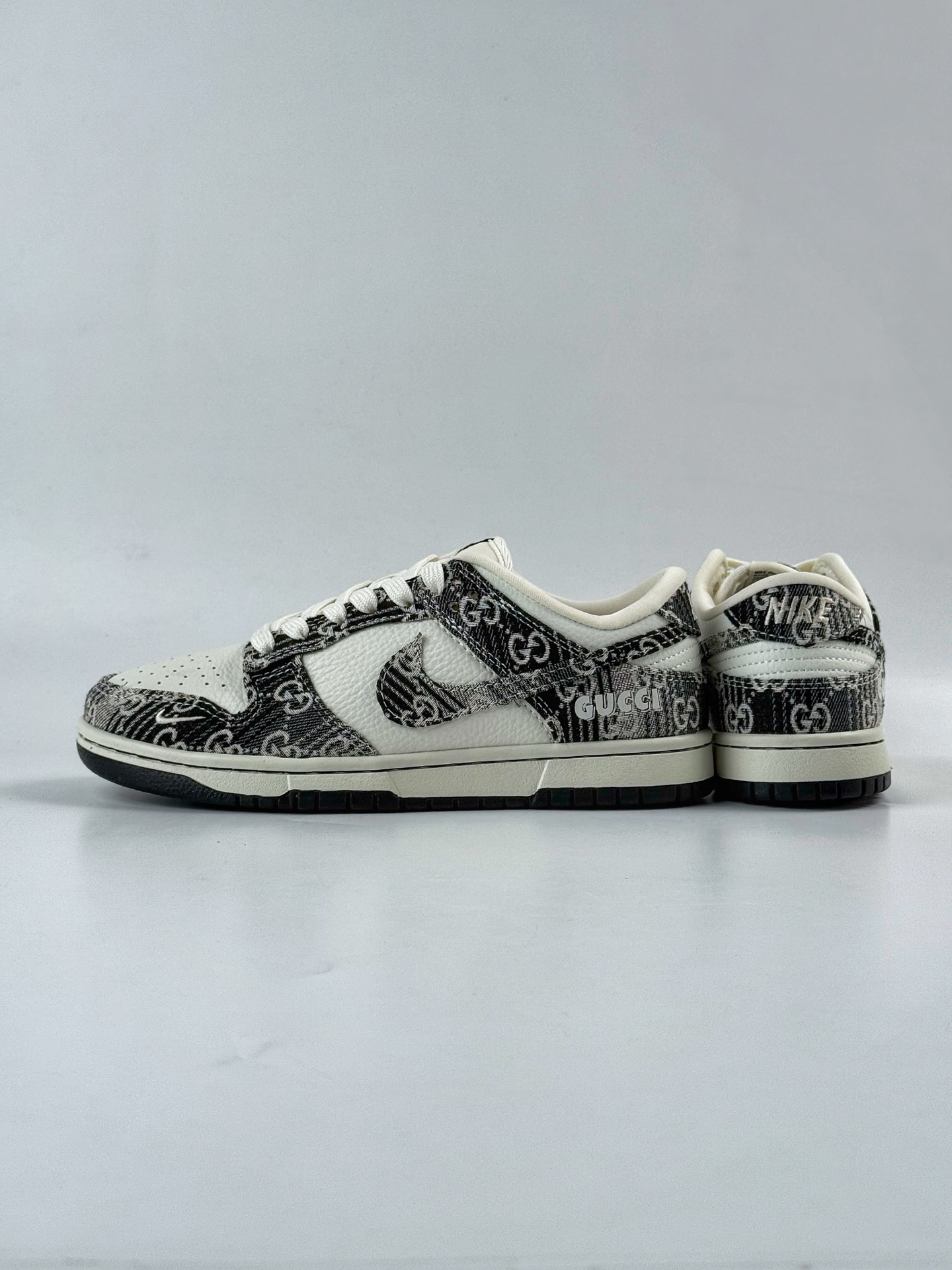Nike SB Dunk Low x GUCCI 黑白小勾 SC9207-418-莆田鞋,莆田鞋货源,高仿鞋,高仿鞋货源,安福档口,莆田高仿鞋,莆田鞋批发,高仿鞋批发,莆田高仿运动鞋,高仿运动鞋,莆田运动鞋 Nike SB Dunk Low x GUCCI 黑白小勾 SC9207-418