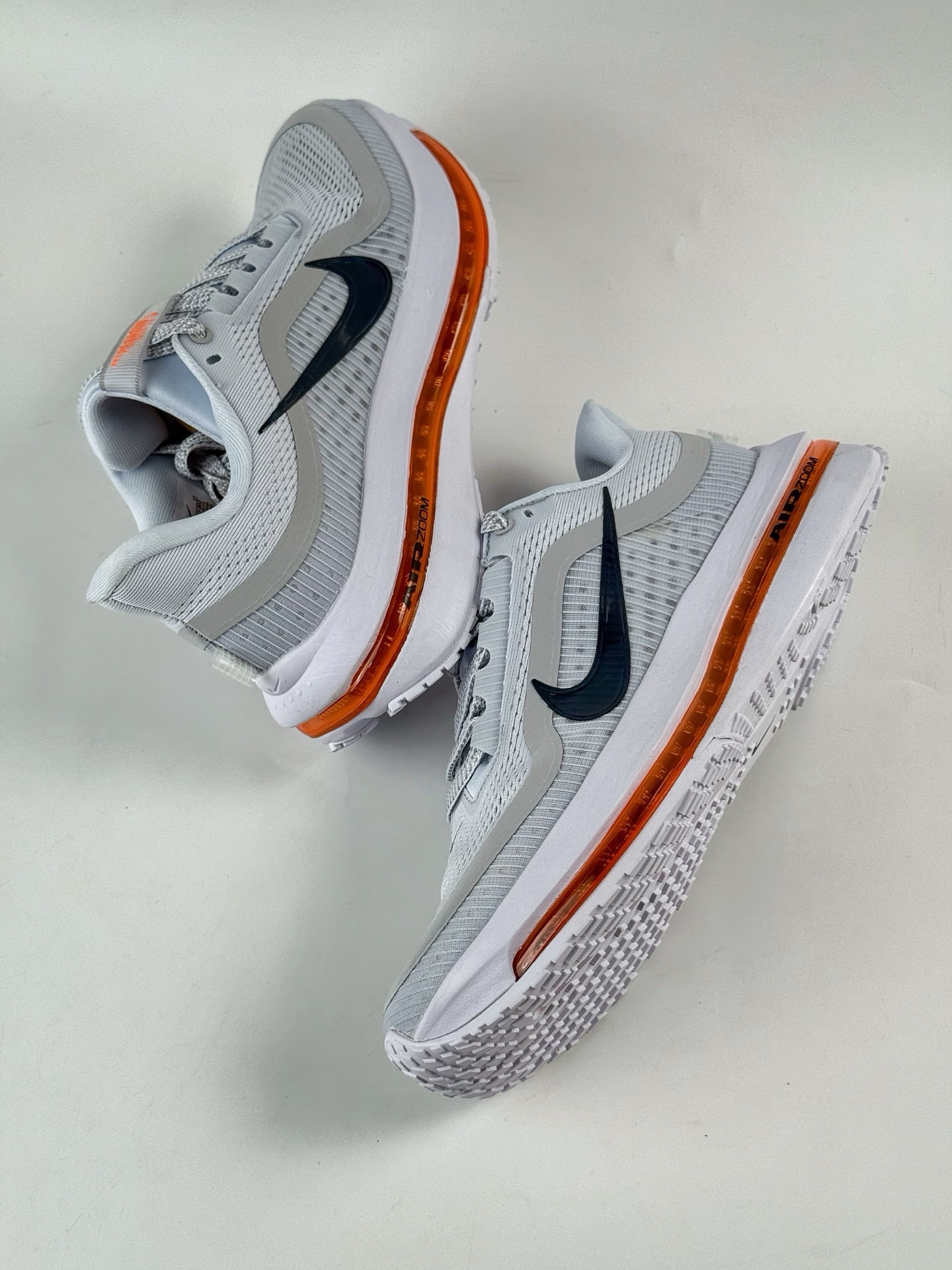 Nike Pegasus Premium 减震防滑耐磨透气 低帮跑步鞋 HQ2592-002