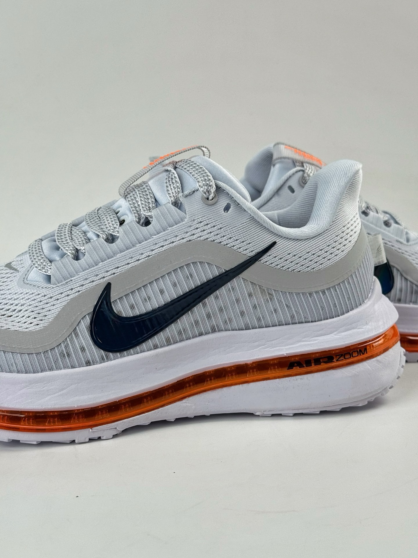 Nike Pegasus Premium 减震防滑耐磨透气 低帮跑步鞋 HQ2592-002