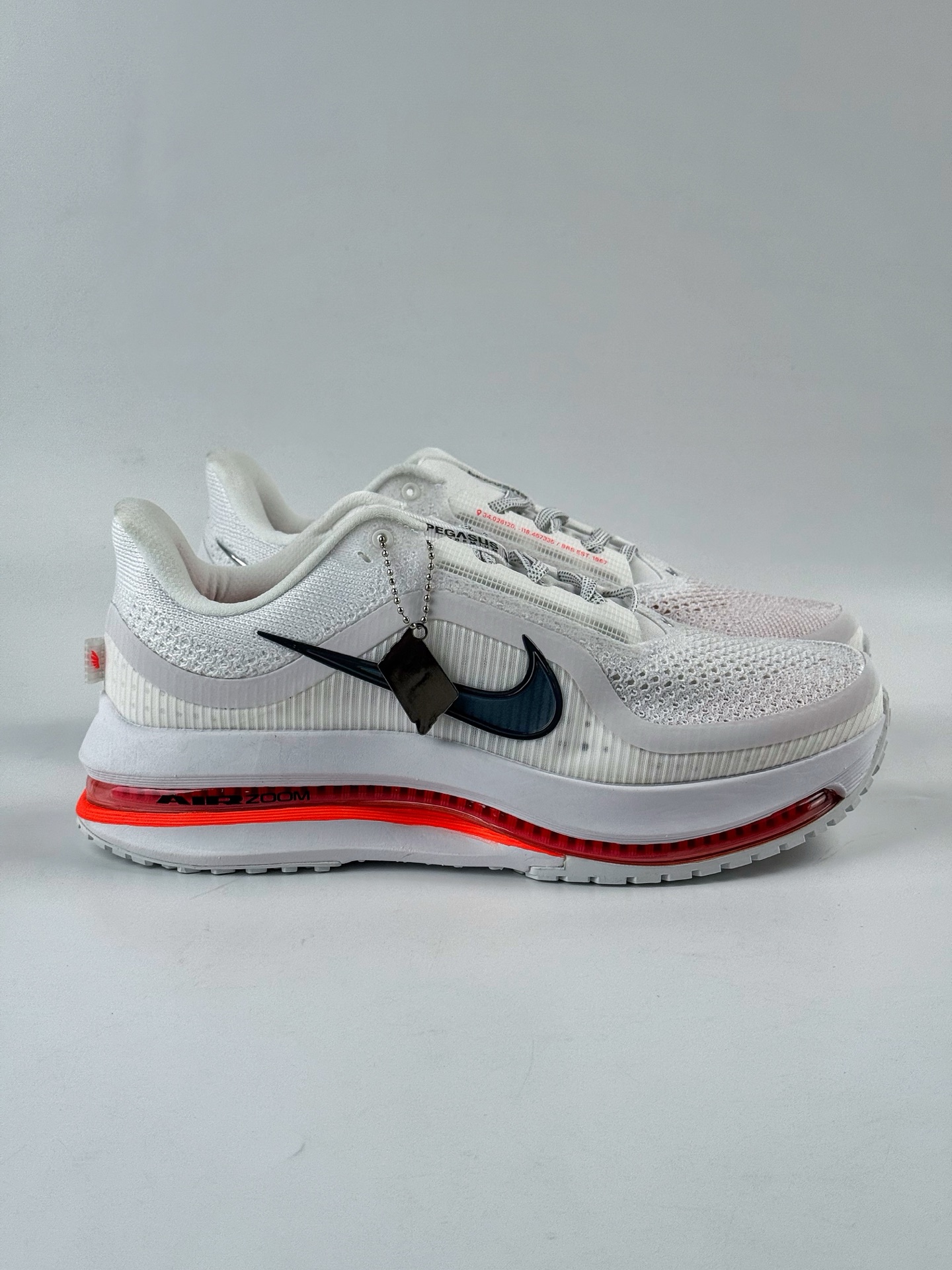 Nike Pegasus Premium 减震防滑耐磨透气 低帮跑步鞋 HQ2592-002