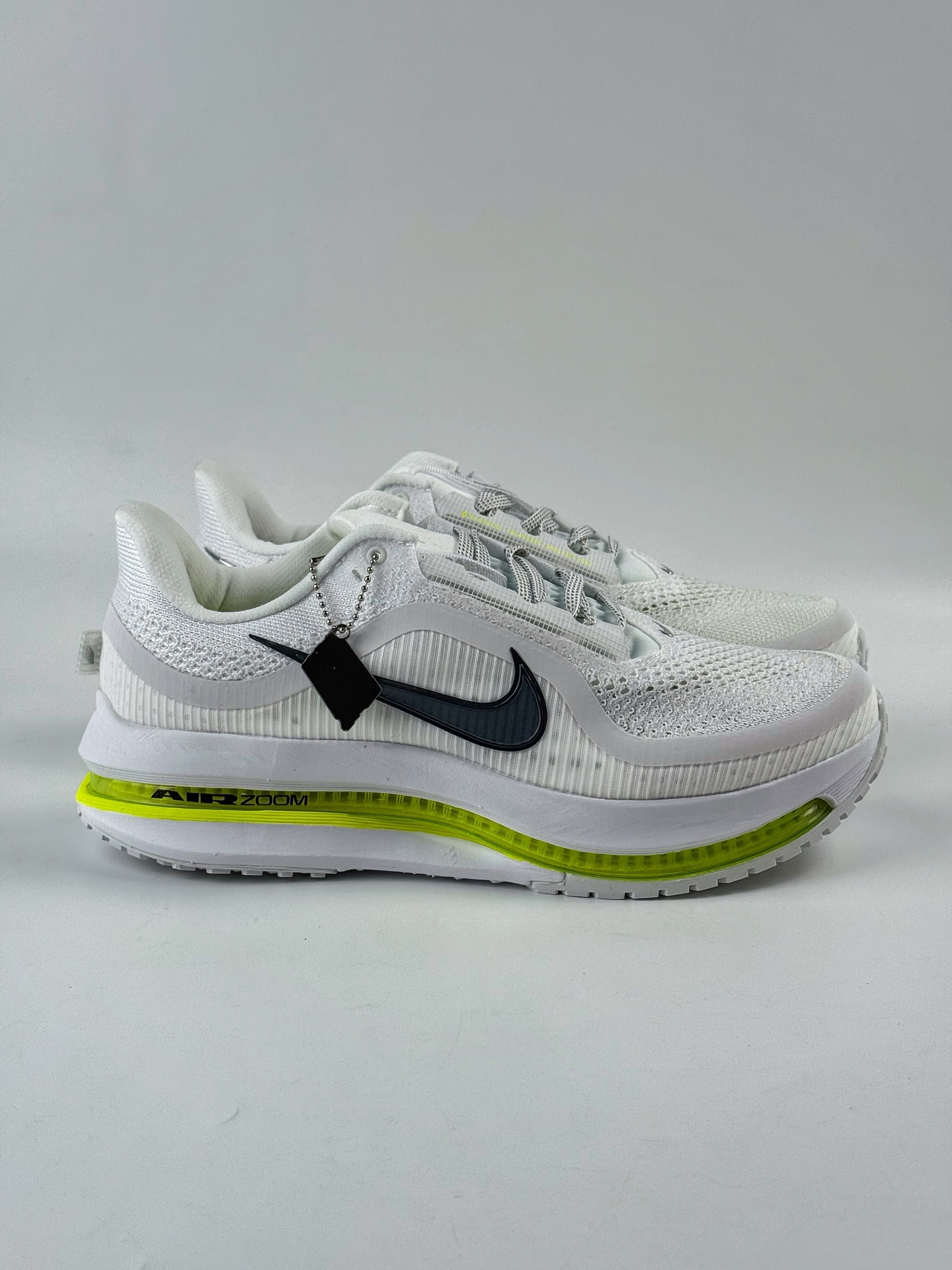 Nike Pegasus Premium 减震防滑耐磨透气 低帮跑步鞋 HQ2592-002