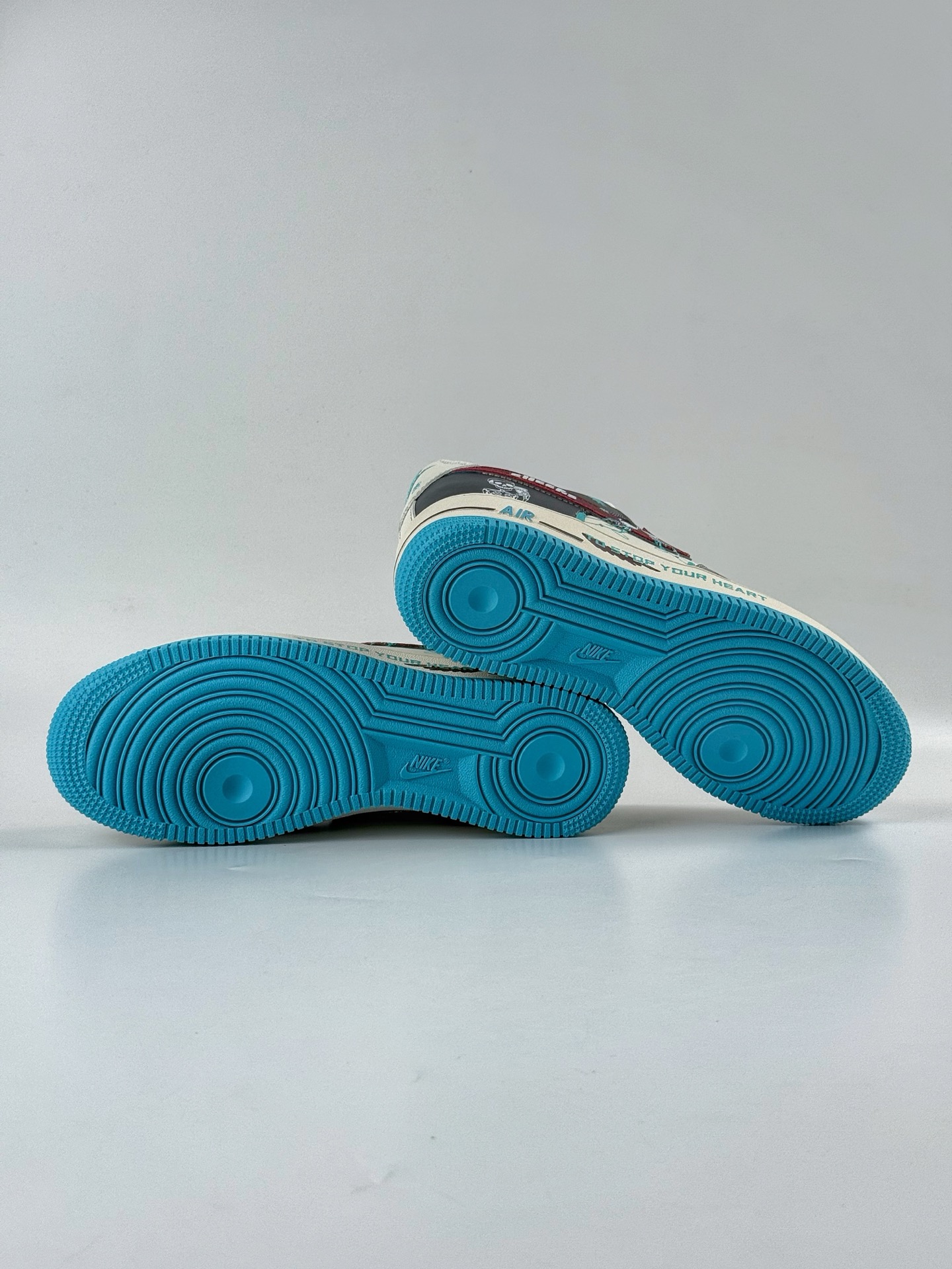 Nike Air Force 1 Low 07 x CHEERS 骷髅涂鸦 LJ2288-666