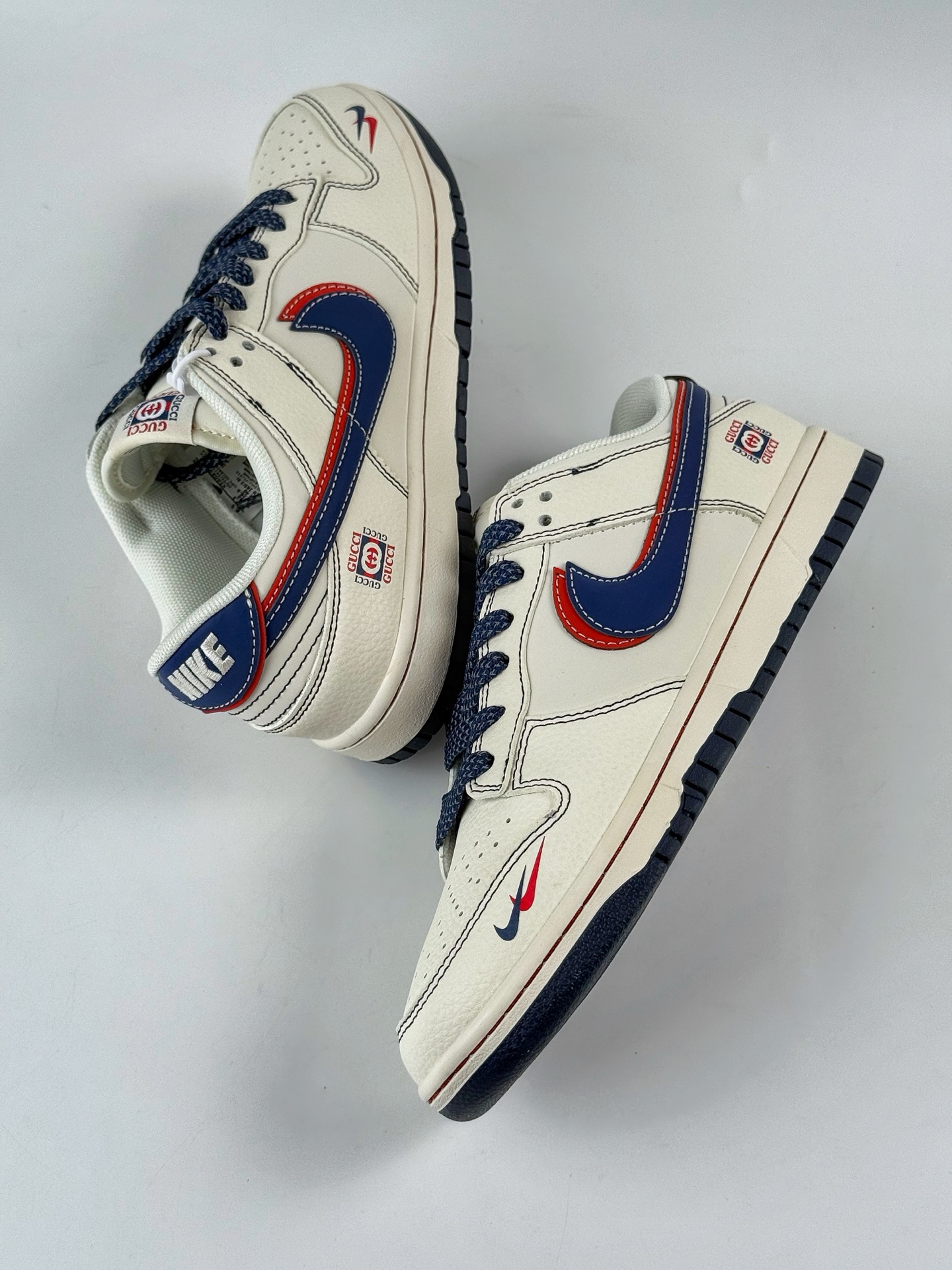 Nike SB Dunk Low x GUCCI 白蓝红双勾双小勾满天星 XS6089-607
