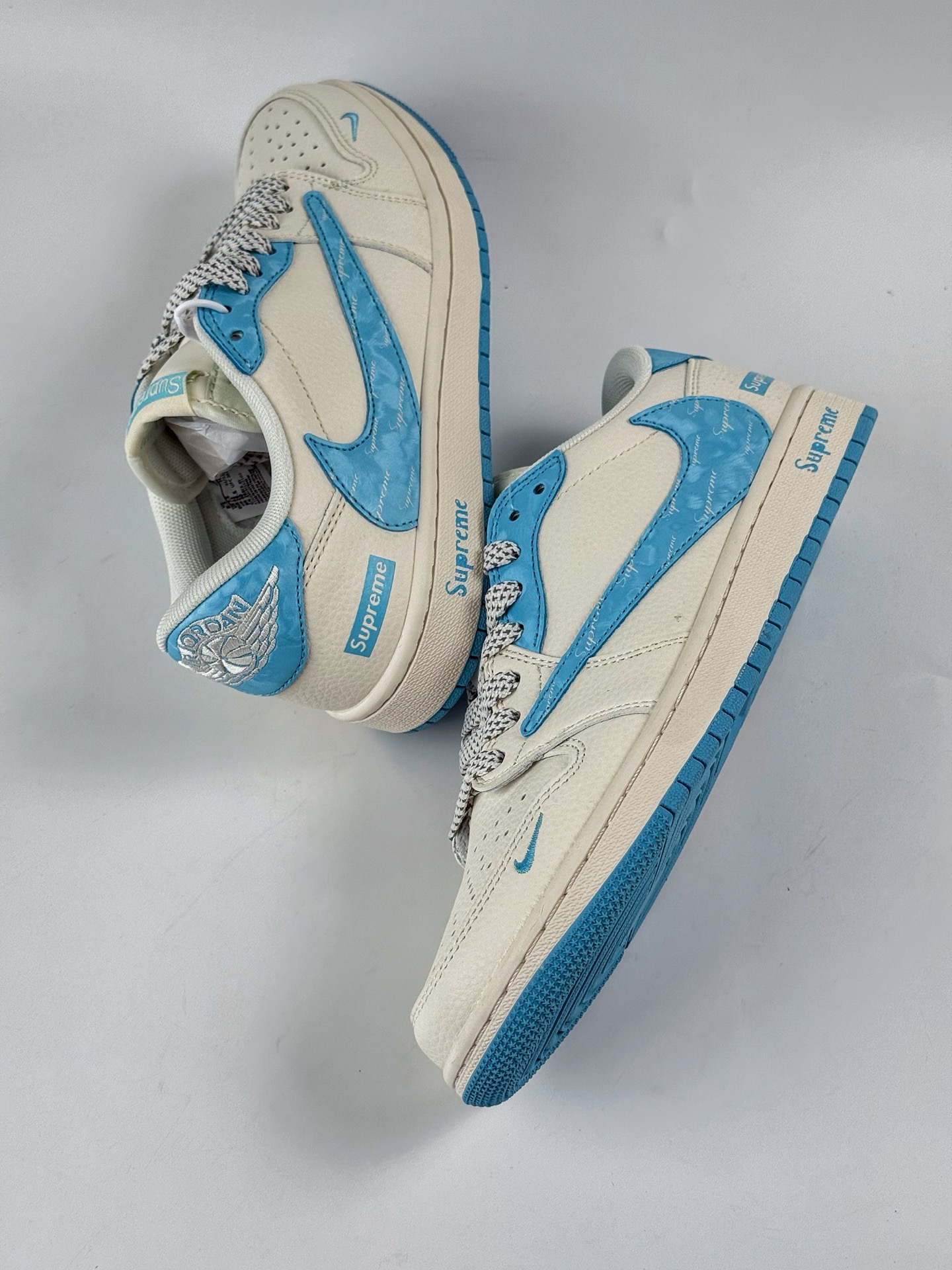 Travis Scott x Nike Air Jordan 1 Low x superme Air Jordan 1 Low 反转白蓝小勾满天星倒钩 HS8068-024