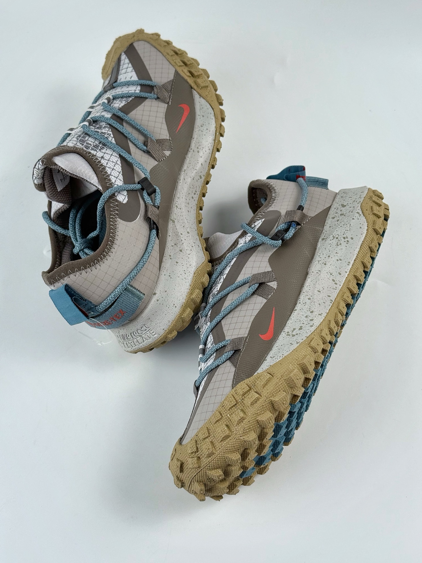 NK ACG MOUNTAIN FLY 2 LOW 外户登山列系越跑低帮休闲动运徒步鞋 IB7328-001