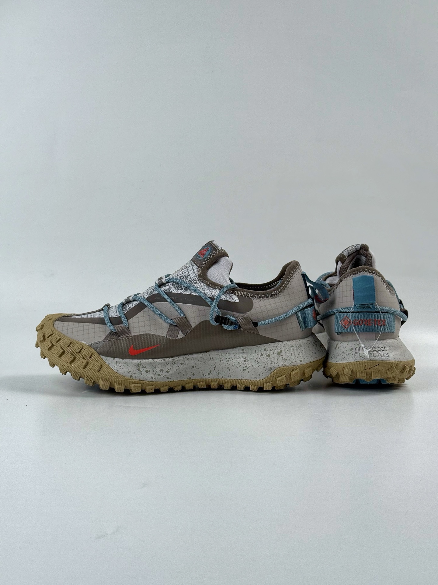 NK ACG MOUNTAIN FLY 2 LOW 外户登山列系越跑低帮休闲动运徒步鞋 IB7328-001