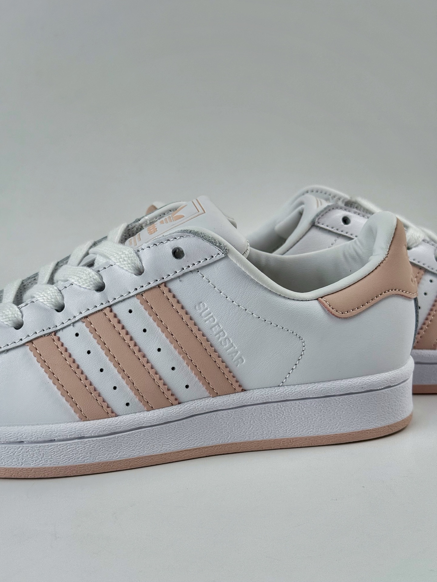 AD Originals Superstar 白粉 JH7056
