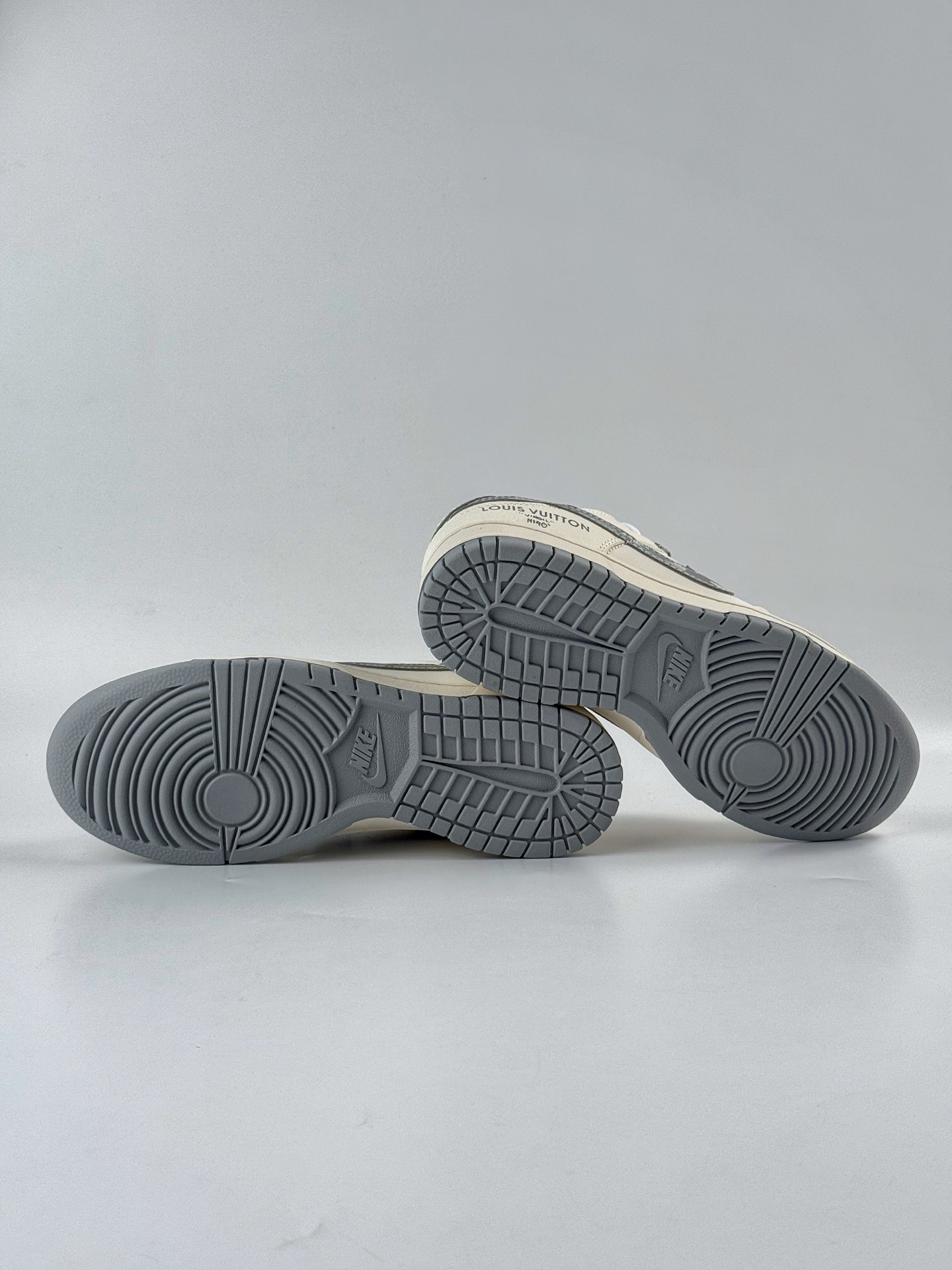 Nike Air Dunk LOW 1“LV联名——迷彩灰 ” JP1628-014