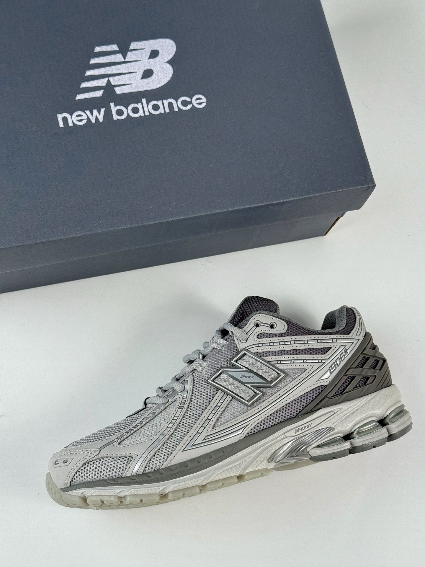 190 New Balance U1906系列 复古单品宝藏老爹鞋款 U1906RNY-Chinese UA Cheap High Quatity Brand Clothes Bags handbags Sneakers wholesale wholesaler seller from China Factory suppliers Fashion Clothing Shoes best Quality Beautiful Price 190 New Balance U1906系列 复古单品宝藏老爹鞋款 U1906RNY