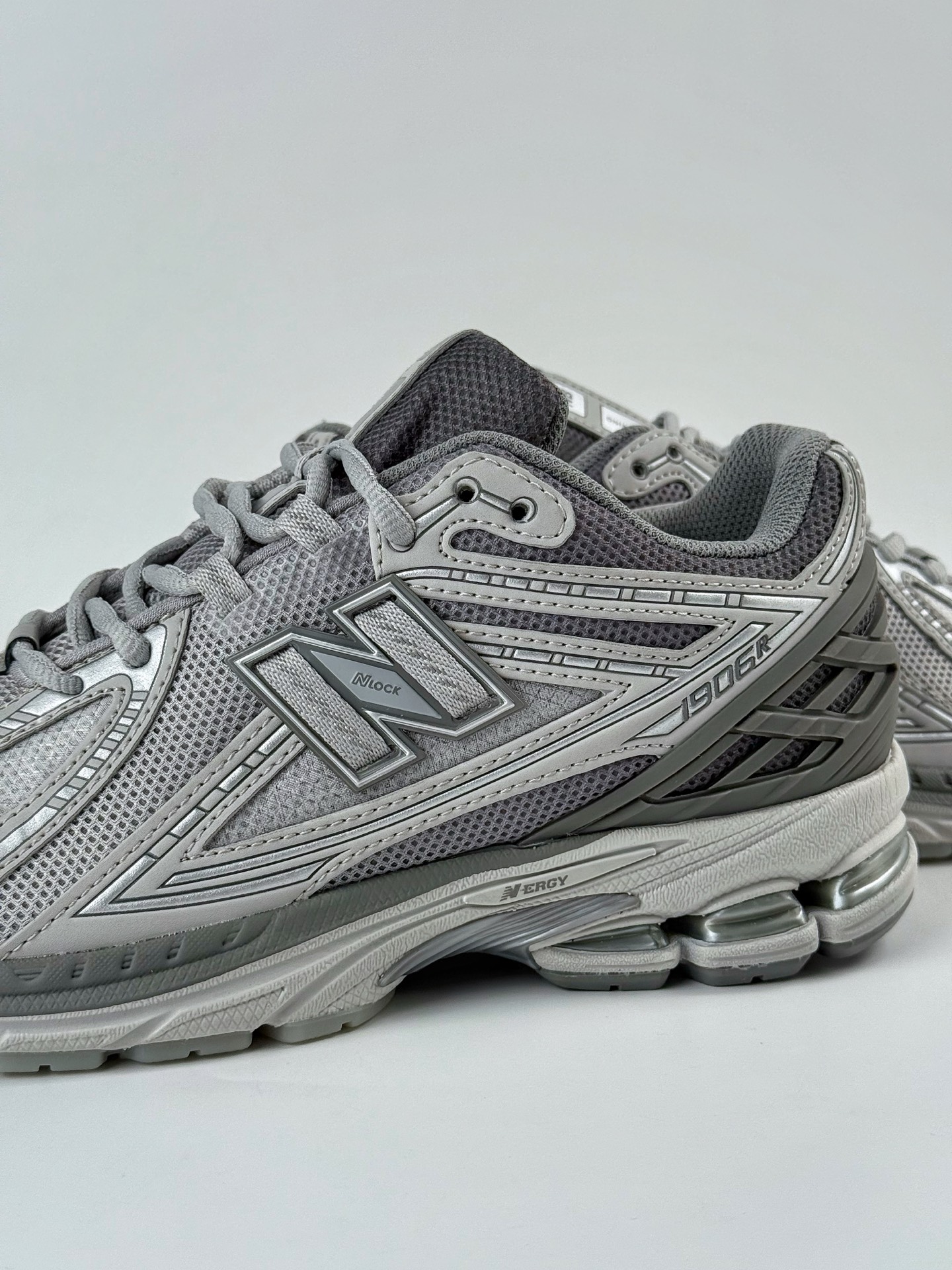 190 New Balance U1906系列 复古单品宝藏老爹鞋款 U1906RNY-Chinese UA Cheap High Quatity Brand Clothes Bags handbags Sneakers wholesale wholesaler seller from China Factory suppliers Fashion Clothing Shoes best Quality Beautiful Price 190 New Balance U1906系列 复古单品宝藏老爹鞋款 U1906RNY