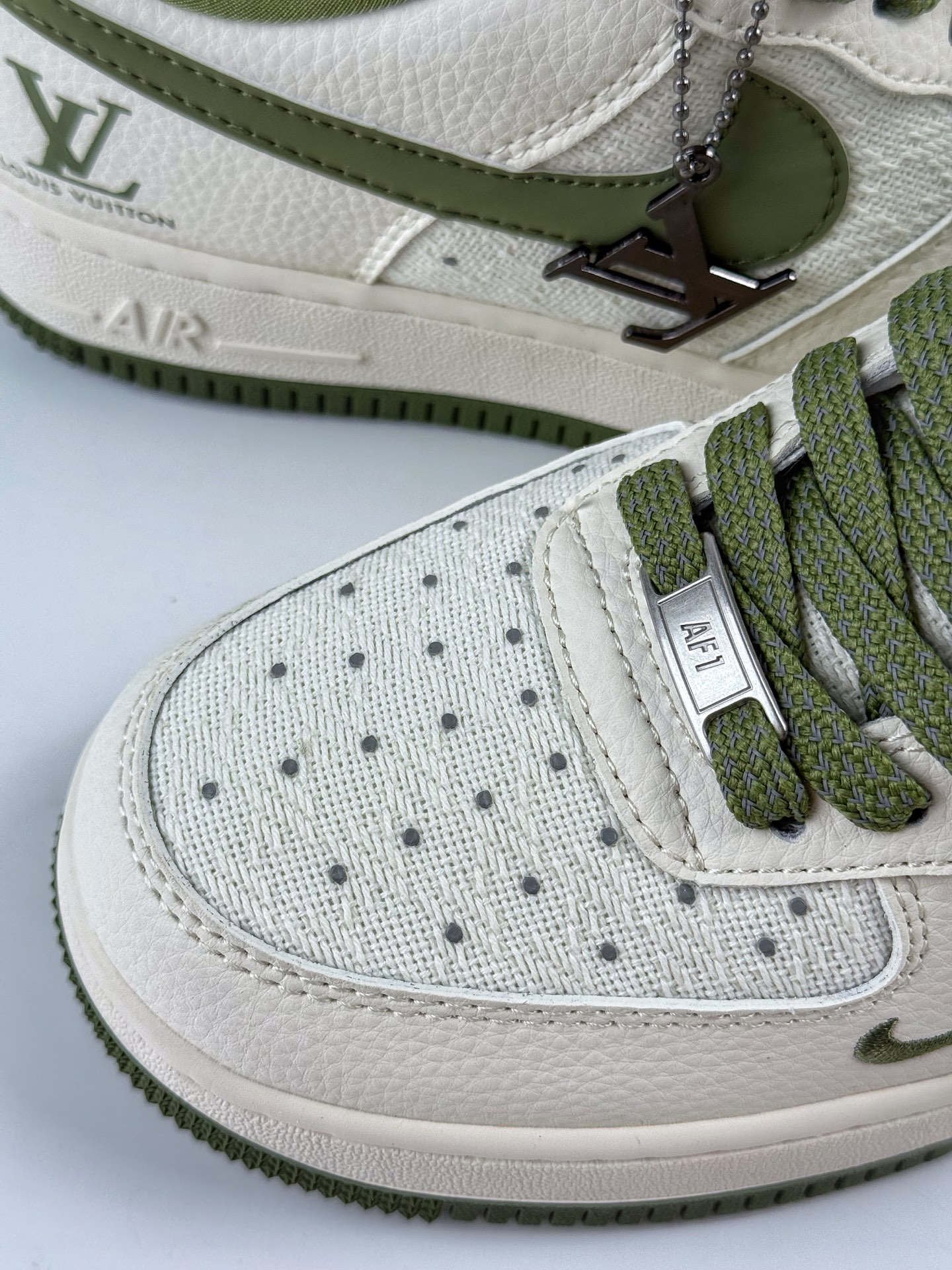 Nike Air Force 1 Low 07 x Louis Vuitton 白绿小勾 XX3168-192-莆田鞋,莆田鞋货源,高仿鞋,高仿鞋货源,安福档口,莆田高仿鞋,莆田鞋批发,高仿鞋批发,莆田高仿运动鞋,高仿运动鞋,莆田运动鞋 Nike Air Force 1 Low 07 x Louis Vuitton 白绿小勾 XX3168-192