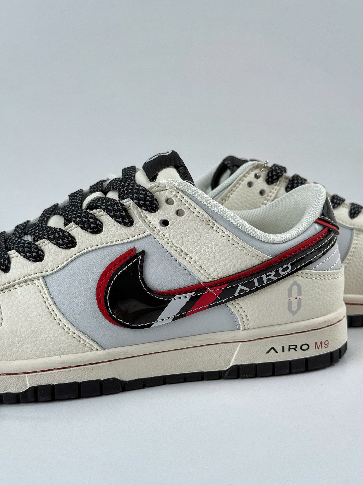 Nike SB Dunk Low 白蓝小勾满天星 FC1688-237-莆田鞋,莆田鞋货源,高仿鞋,高仿鞋货源,安福档口,莆田高仿鞋,莆田鞋批发,高仿鞋批发,莆田高仿运动鞋,高仿运动鞋,莆田运动鞋 Nike SB Dunk Low 白蓝小勾满天星 FC1688-237