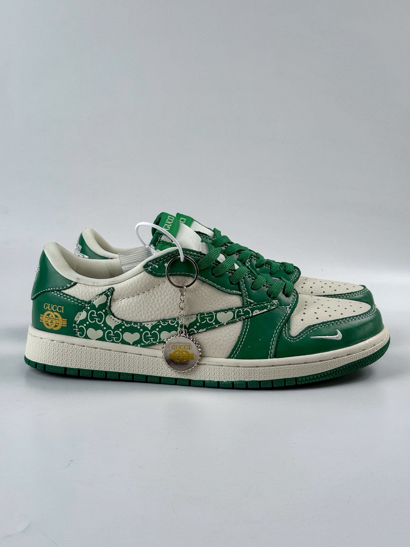 280 Travis Scott x Nike Air Jordan 1 Low x GUCCI Air Jordan 1 Low 反转绿白小勾倒钩 纯原版本 LD2025-025-Chinese UA Cheap High Quatity Brand Clothes Bags handbags Sneakers wholesale wholesaler seller from China Factory suppliers Fashion Clothing Shoes best Quality Beautiful Price 280 Travis Scott x Nike Air Jordan 1 Low x GUCCI Air Jordan 1 Low 反转绿白小勾倒钩 纯原版本 LD2025-025