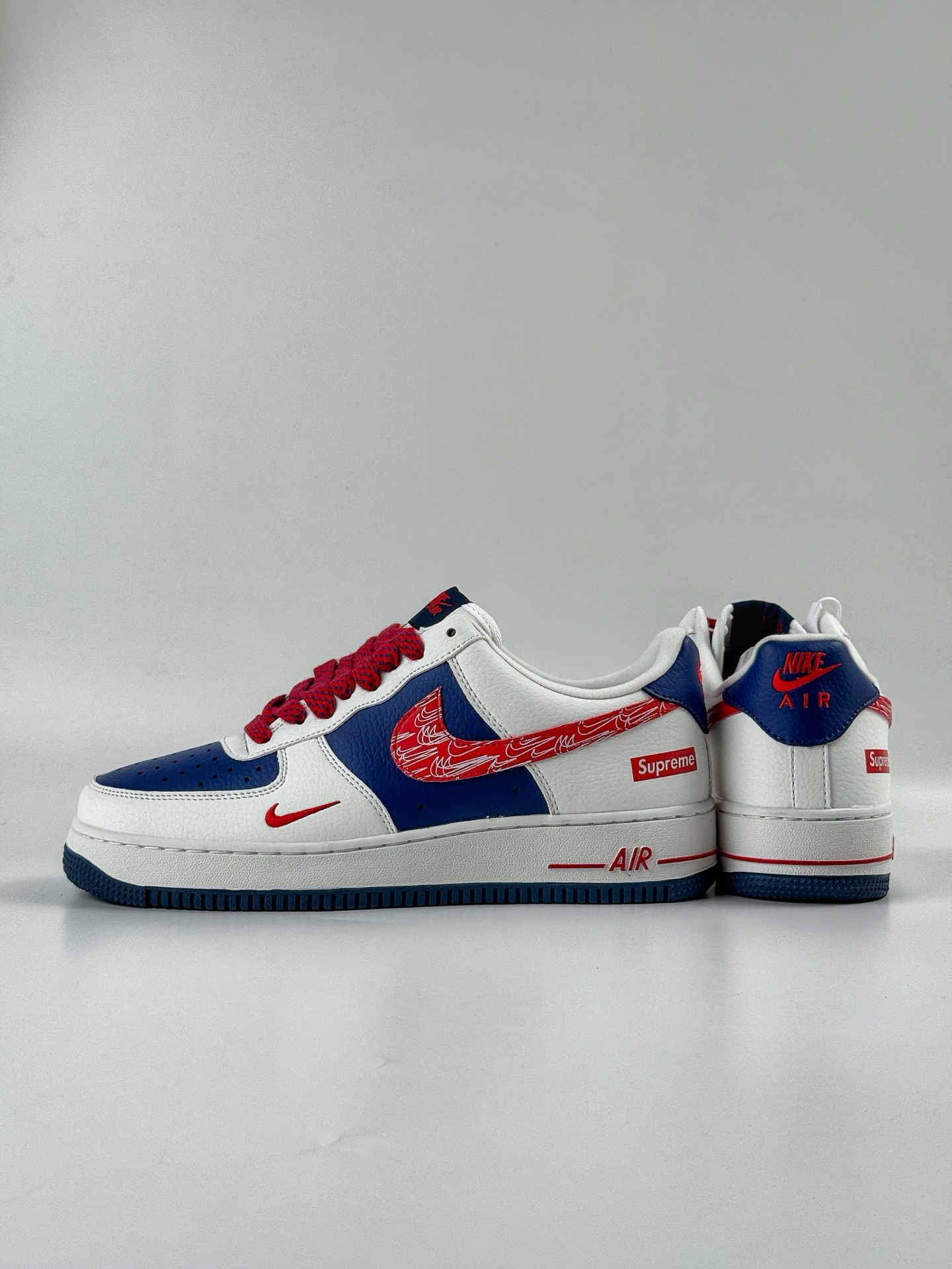 220 Nike Air Force 1 Low 07 x Supreme 白蓝红小勾满天星 DQ6628-160-Chinese UA Cheap High Quatity Brand Clothes Bags handbags Sneakers wholesale wholesaler seller from China Factory suppliers Fashion Clothing Shoes best Quality Beautiful Price 220 Nike Air Force 1 Low 07 x Supreme 白蓝红小勾满天星 DQ6628-160