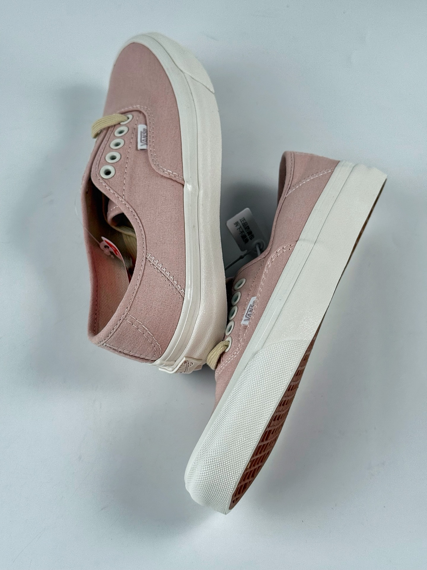 130 Vans Authentic 44 Premium 粉色 万斯官方 舒适简约时尚低帮帆布鞋 VN000D4YFBMYK-Chinese UA Cheap High Quatity Brand Clothes Bags handbags Sneakers wholesale wholesaler seller from China Factory suppliers Fashion Clothing Shoes best Quality Beautiful Price 130 Vans Authentic 44 Premium 粉色 万斯官方 舒适简约时尚低帮帆布鞋 VN000D4YFBMYK