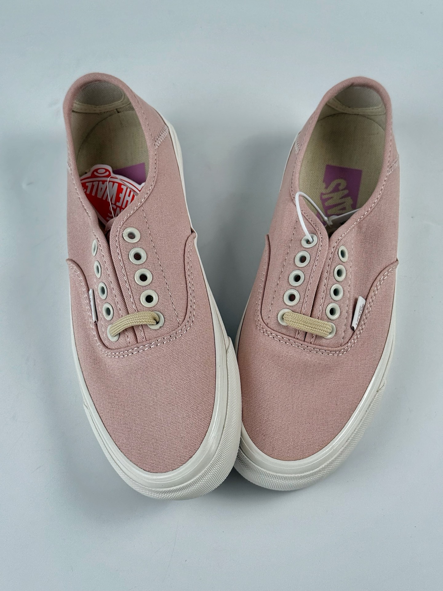 130 Vans Authentic 44 Premium 粉色 万斯官方 舒适简约时尚低帮帆布鞋 VN000D4YFBMYK-Chinese UA Cheap High Quatity Brand Clothes Bags handbags Sneakers wholesale wholesaler seller from China Factory suppliers Fashion Clothing Shoes best Quality Beautiful Price 130 Vans Authentic 44 Premium 粉色 万斯官方 舒适简约时尚低帮帆布鞋 VN000D4YFBMYK