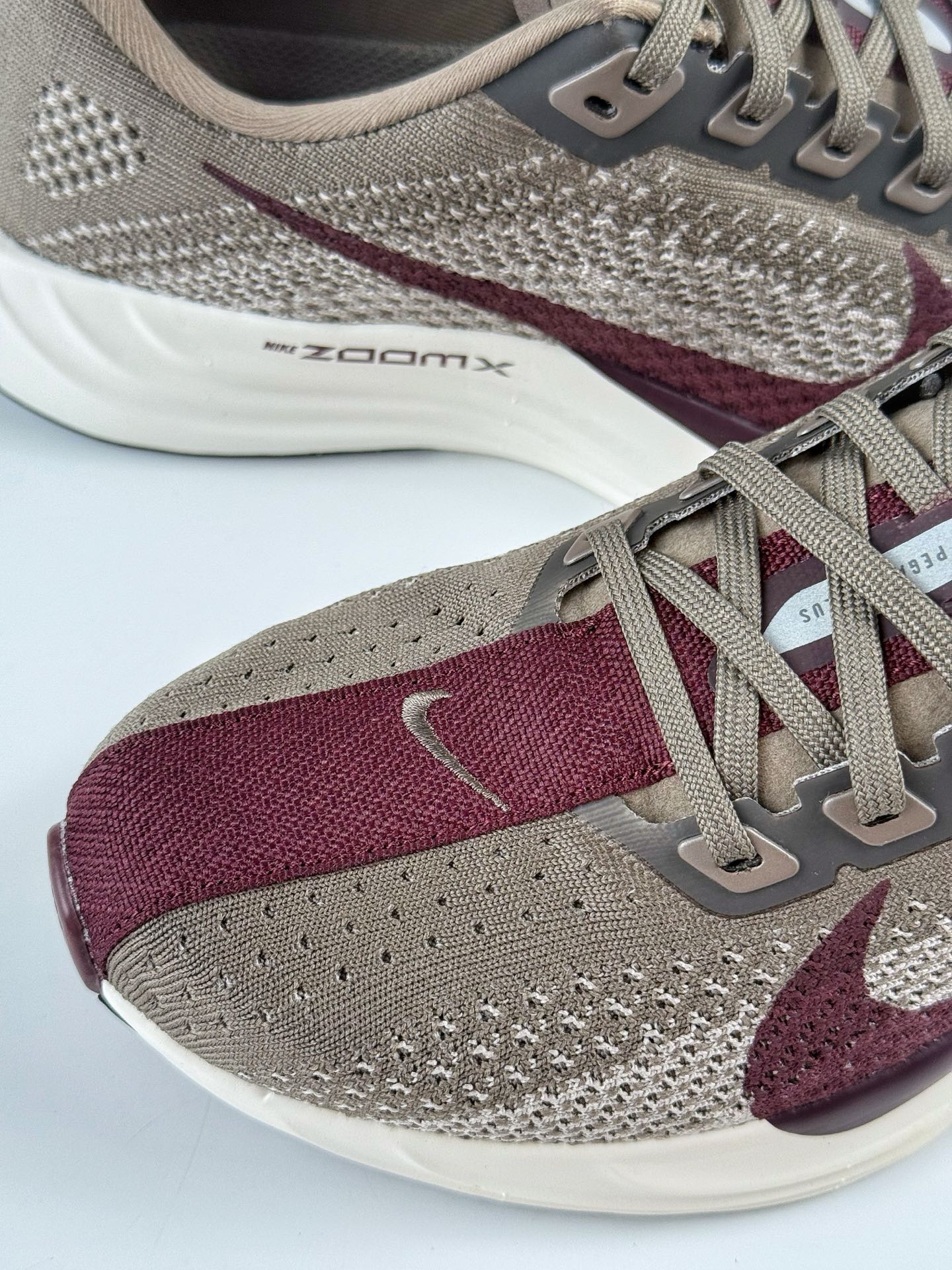 180 Nike Air Zoom Flex Plus Pegasus 白棕 耐克加强版系列低帮马拉松休闲运动慢跑鞋 FQ7262-005-Chinese UA Cheap High Quatity Brand Clothes Bags handbags Sneakers wholesale wholesaler seller from China Factory suppliers Fashion Clothing Shoes best Quality Beautiful Price 180 Nike Air Zoom Flex Plus Pegasus 白棕 耐克加强版系列低帮马拉松休闲运动慢跑鞋 FQ7262-005