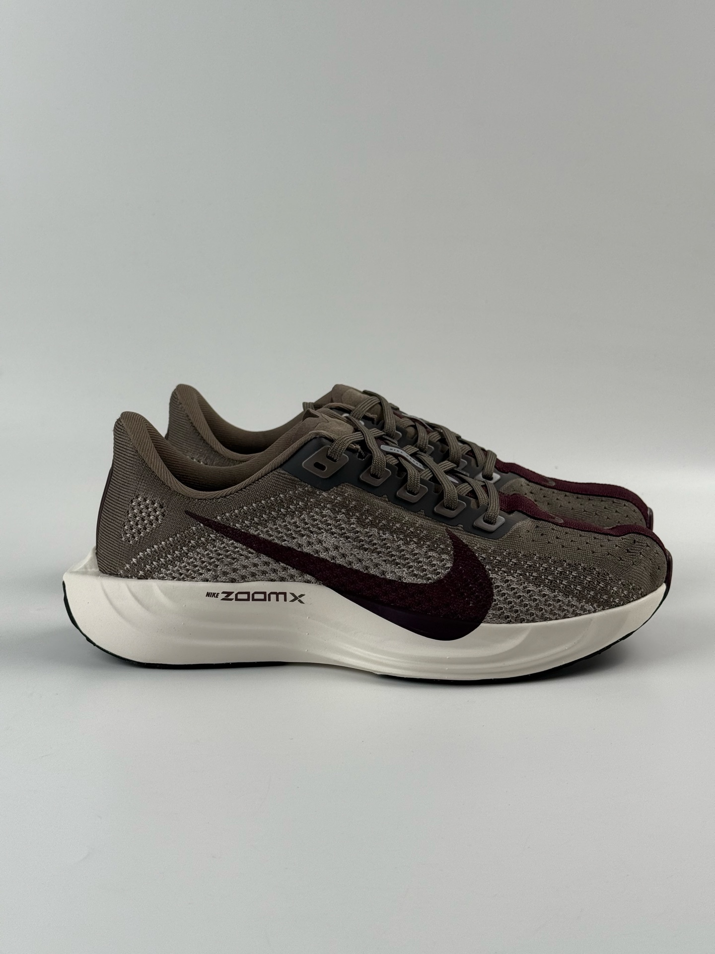 180 Nike Air Zoom Flex Plus Pegasus 白棕 耐克加强版系列低帮马拉松休闲运动慢跑鞋 FQ7262-005-Chinese UA Cheap High Quatity Brand Clothes Bags handbags Sneakers wholesale wholesaler seller from China Factory suppliers Fashion Clothing Shoes best Quality Beautiful Price 180 Nike Air Zoom Flex Plus Pegasus 白棕 耐克加强版系列低帮马拉松休闲运动慢跑鞋 FQ7262-005