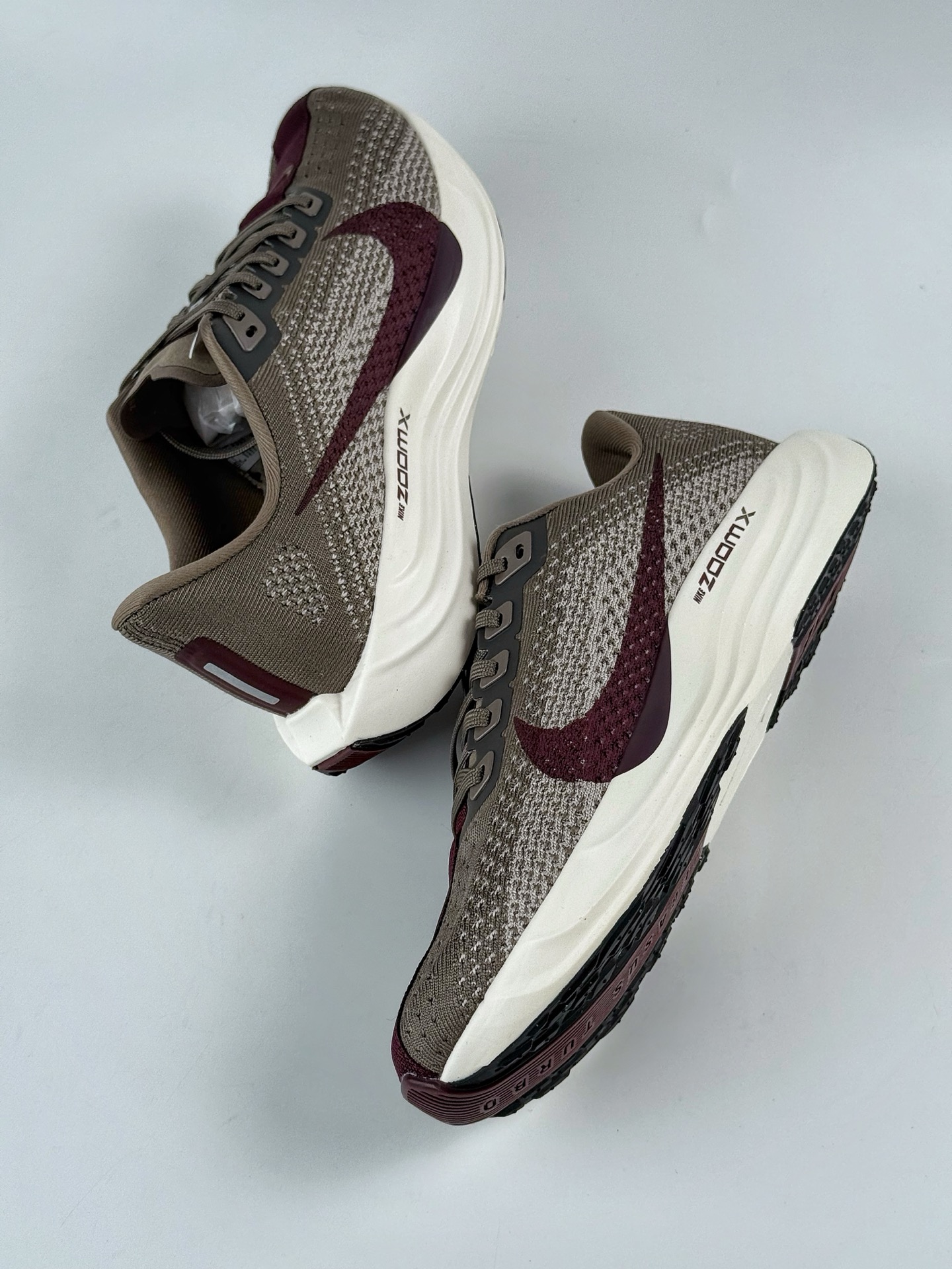 180 Nike Air Zoom Flex Plus Pegasus 白棕 耐克加强版系列低帮马拉松休闲运动慢跑鞋 FQ7262-005-Chinese UA Cheap High Quatity Brand Clothes Bags handbags Sneakers wholesale wholesaler seller from China Factory suppliers Fashion Clothing Shoes best Quality Beautiful Price 180 Nike Air Zoom Flex Plus Pegasus 白棕 耐克加强版系列低帮马拉松休闲运动慢跑鞋 FQ7262-005