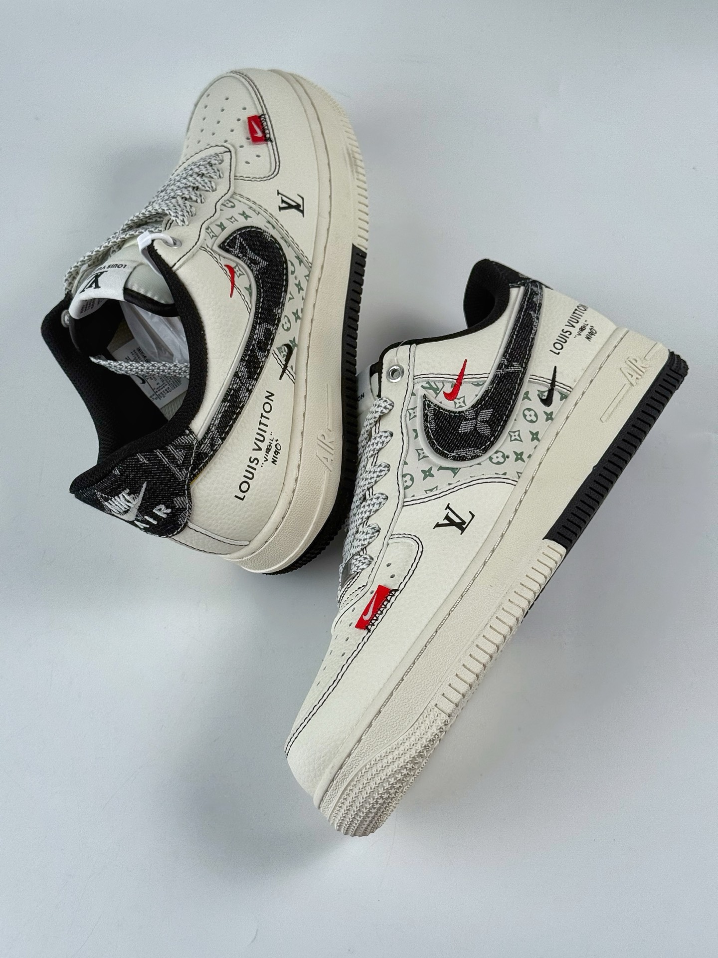 260 Nike Air Force 1 Low 07 x Louis Vuitton 白黑双小勾满天星 YX5066-341-Chinese UA Cheap High Quatity Brand Clothes Bags handbags Sneakers wholesale wholesaler seller from China Factory suppliers Fashion Clothing Shoes best Quality Beautiful Price 260 Nike Air Force 1 Low 07 x Louis Vuitton 白黑双小勾满天星 YX5066-341