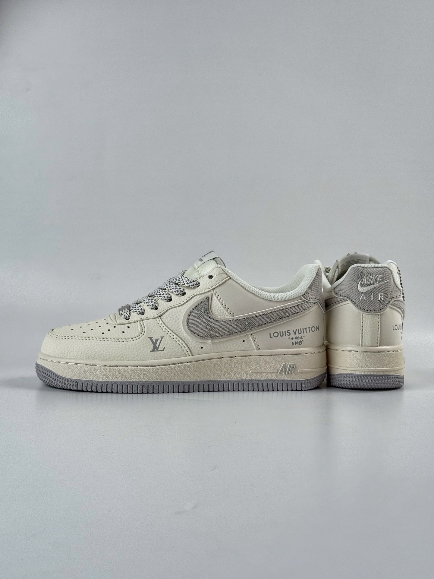 260 NIke Air Force 1 '07 Low “LV联名——米灰牛仔勾” 空军一号 低帮 运动鞋 SM6668-103-Chinese UA Cheap High Quatity Brand Clothes Bags handbags Sneakers wholesale wholesaler seller from China Factory suppliers Fashion Clothing Shoes best Quality Beautiful Price 260 NIke Air Force 1 '07 Low “LV联名——米灰牛仔勾” 空军一号 低帮 运动鞋 SM6668-103