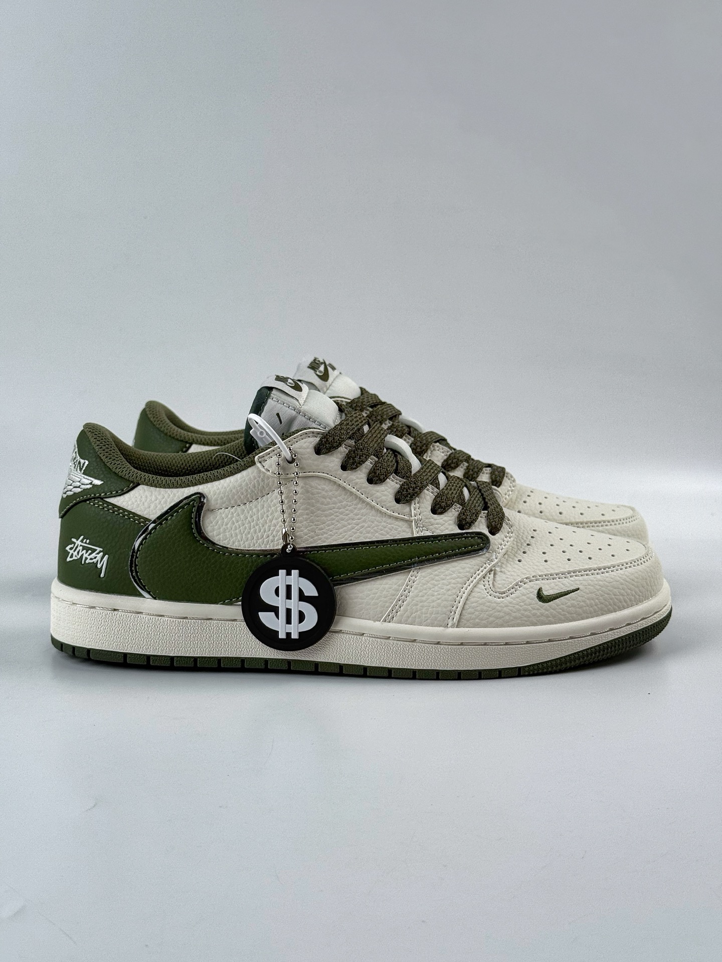 300 Travis Scott x Nike Air Jordan 1 Low x Stussy Air Jordan 1 Low 反转白绿小勾满天星倒钩 ST5696-263-Chinese UA Cheap High Quatity Brand Clothes Bags handbags Sneakers wholesale wholesaler seller from China Factory suppliers Fashion Clothing Shoes best Quality Beautiful Price 300 Travis Scott x Nike Air Jordan 1 Low x Stussy Air Jordan 1 Low 反转白绿小勾满天星倒钩 ST5696-263